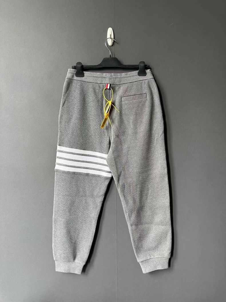 Other Thom Browne size3 Gray waffle leggings Size US 27 - 2 Thumbnail