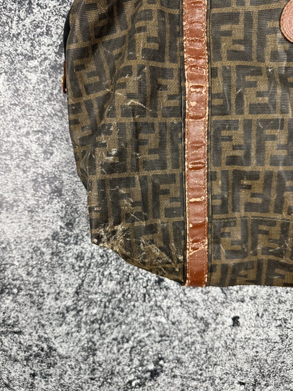 Fendi Rare Fendi Monogram Bag Made in Italy Vintage Luxury Size ONE SIZE - 5 Thumbnail
