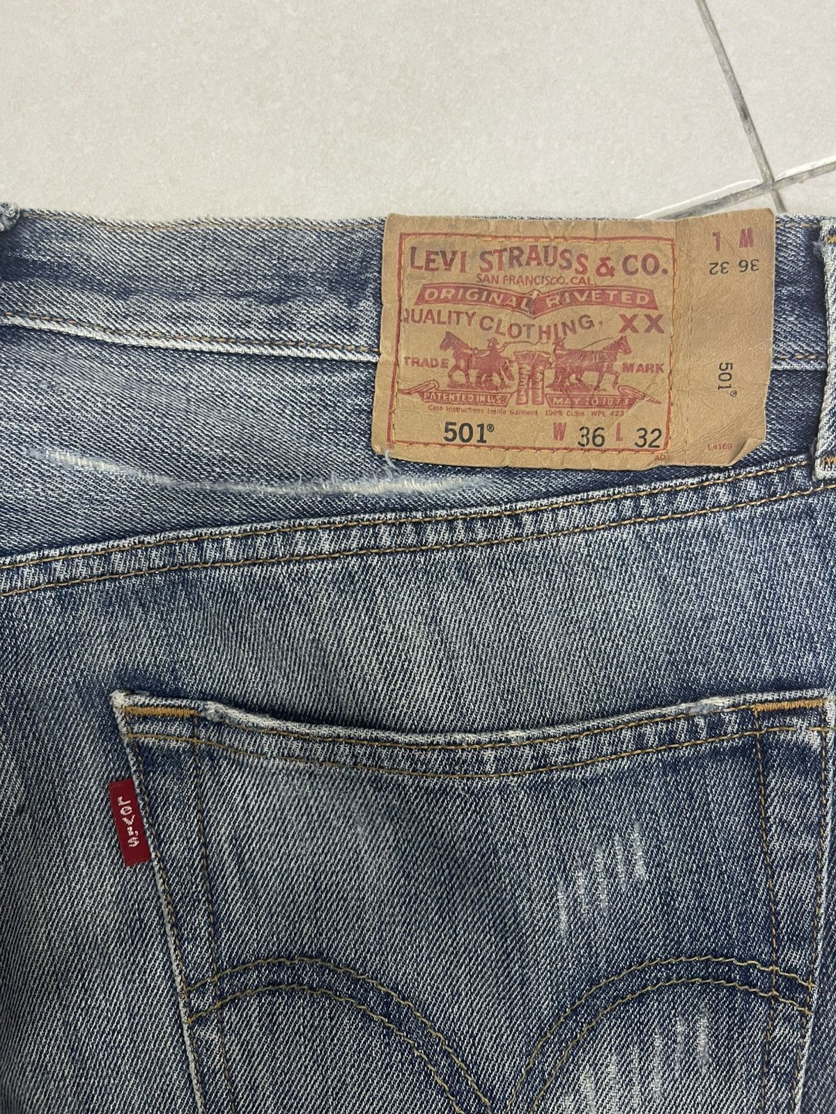 Levi's Levi's 501 Custom Distressed Patched Denim Jeans - W36 L32 Size US 36 / EU 52 - 10 Thumbnail