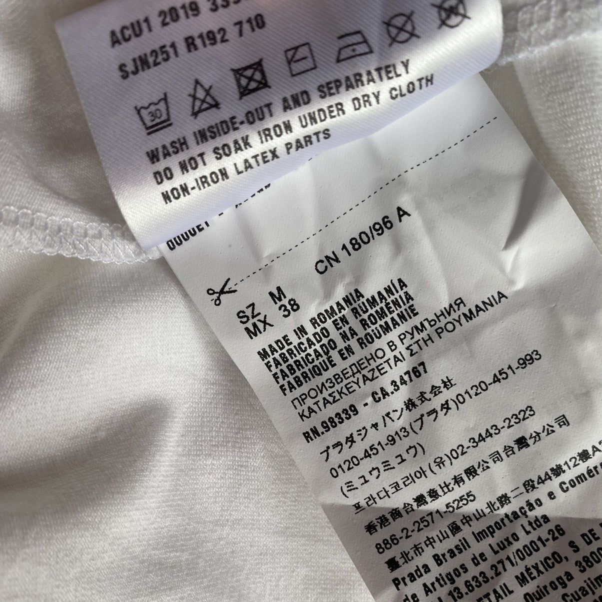 Prada Prada V Neck Nylon Pocket T Shirt Size US M / EU 48-50 / 2 - 7 Thumbnail