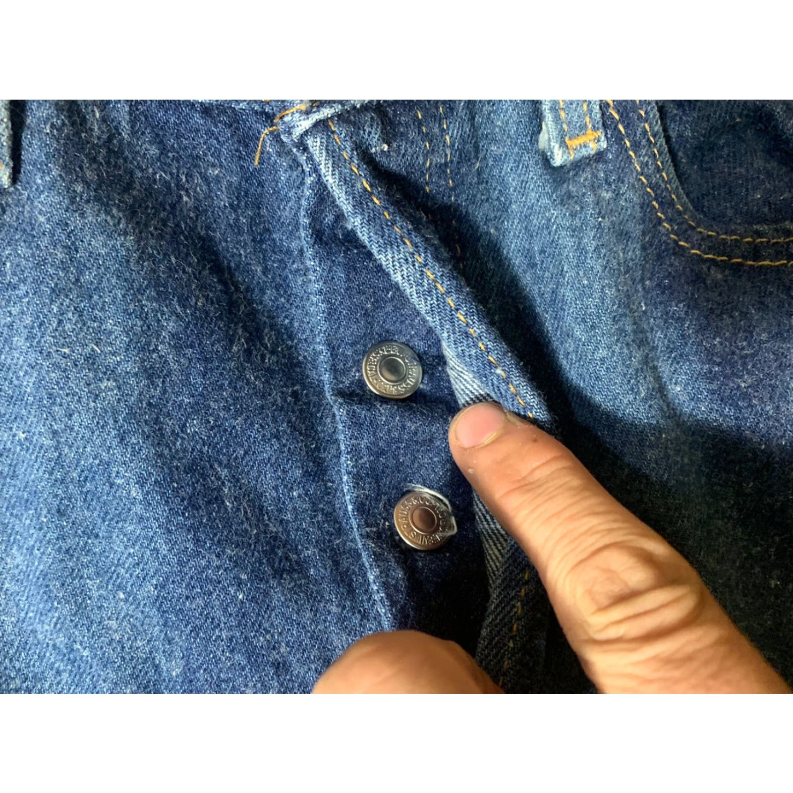 Levi's VINTAGE Levi's 501xx Button Fly Straight Jeans Men's Size 28 X 32 Dark Blue Size US 28 / EU 44 - 6 Thumbnail