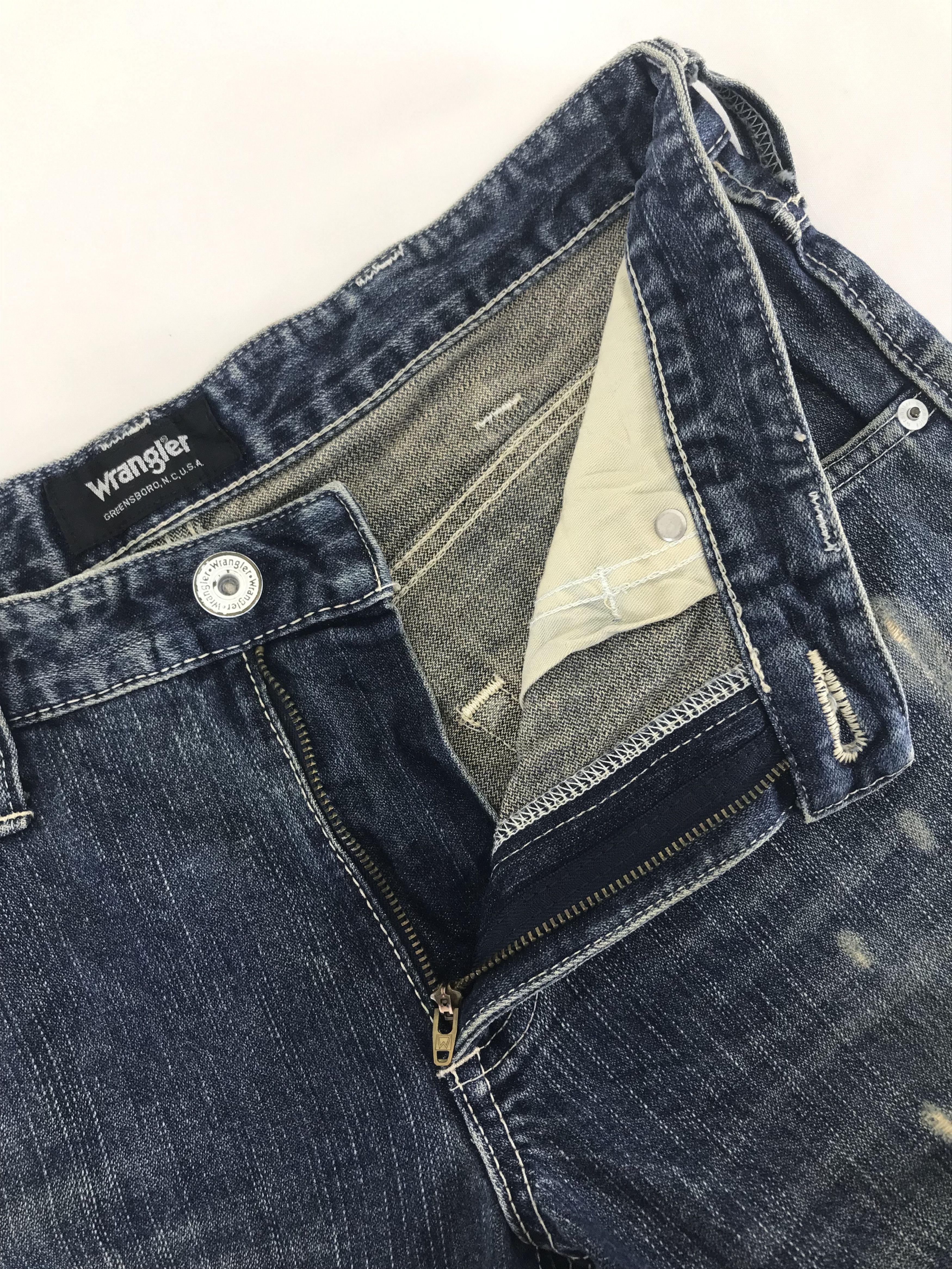 Wrangler Vintage Wrangler Distressed Flare Jeans Size US 30 / EU 46 - 9 Thumbnail