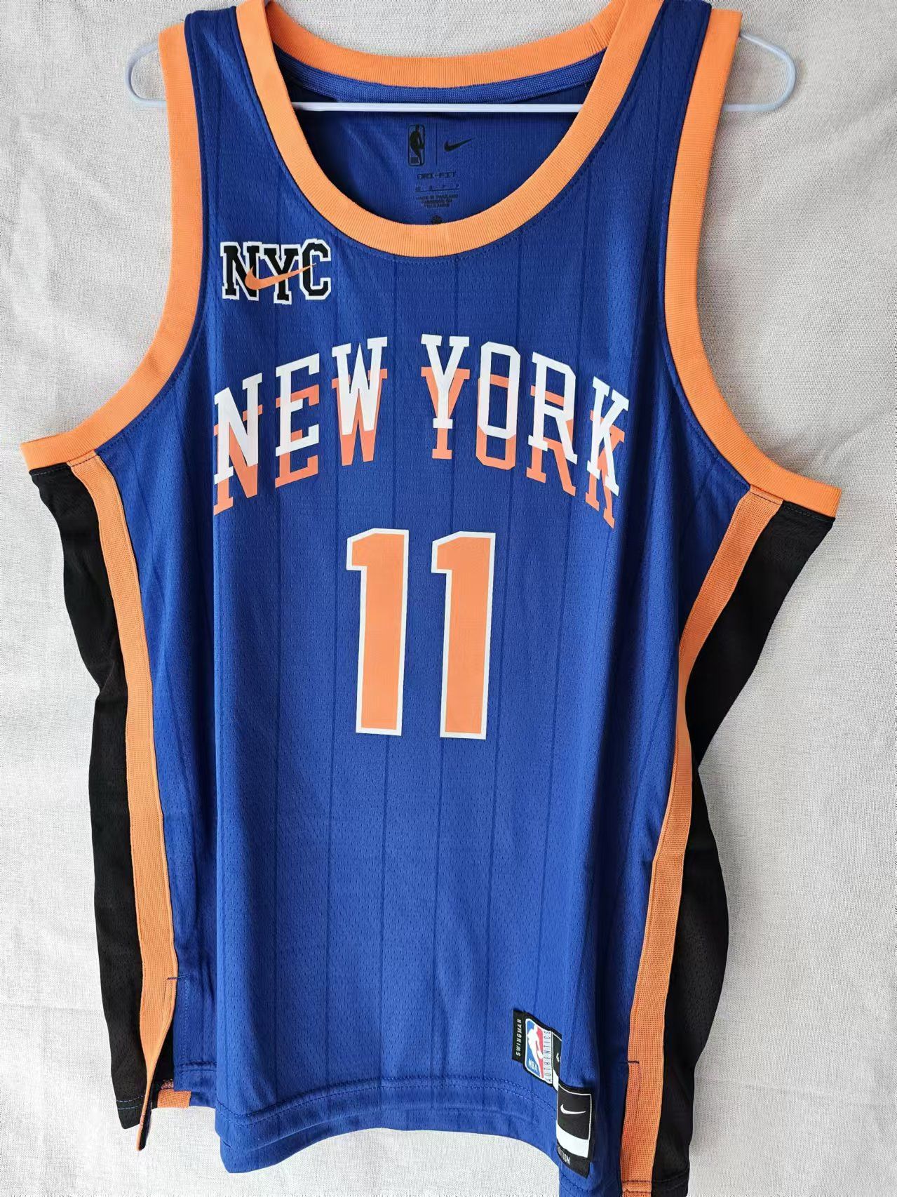 NBA New York Knicks #11 Jalen Brunson Jersey Home Size US M / EU 48-50 / 2 - 1 Thumbnail
