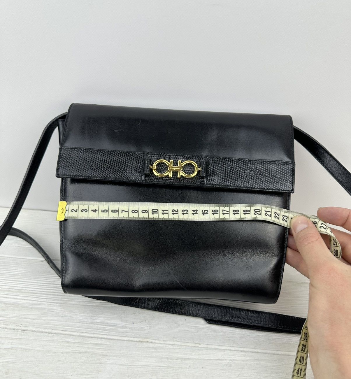 Salvatore Ferragamo × Vintage Salvatore Ferragamo GANCINI Logo Leather Shoulder Bag Women Size ONE SIZE - 21 Thumbnail