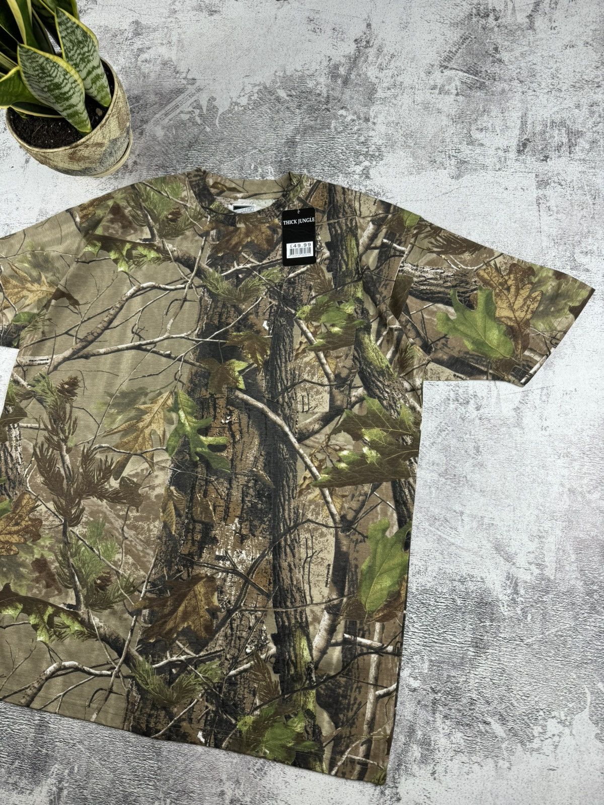 Realtree Vintage NEW Camo Realtree Thick Jungle Army Y2K T Shirt Tee Size US XXL / EU 58 / 5 - 3 Thumbnail