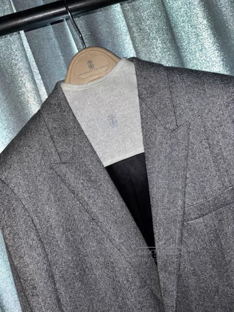 Saint Laurent Paris Saint Laurent Paris Herringbone notch lapel coat Size US S / EU 44-46 / 1 - 3 Thumbnail