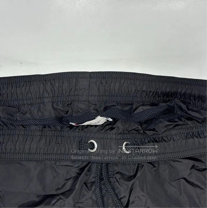 Moncler Moncler Men's Logo Patch Drawstring Mid. Size US 40 / EU 56 - 4 Thumbnail