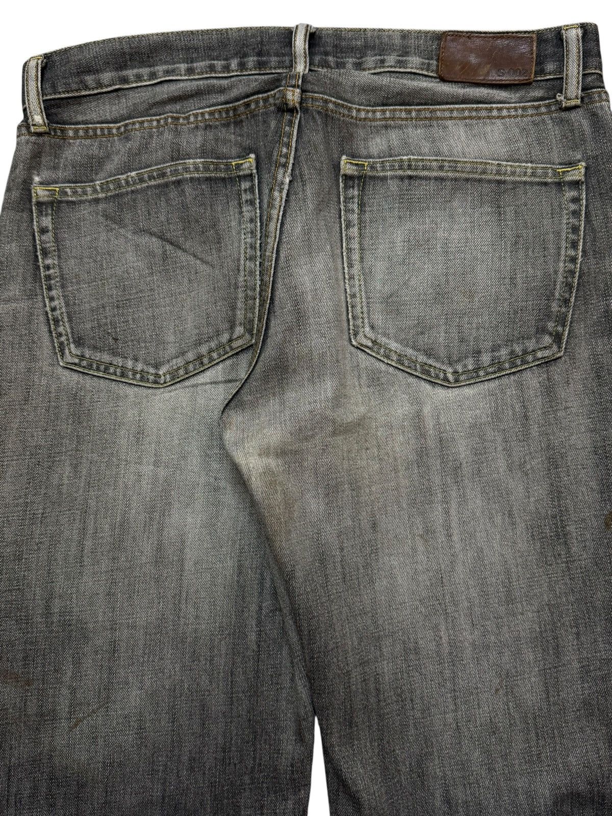 Uniqlo Vintage Y2K Japanese Uniqlo Faded Wash Distressed Wide Leg Size US 33 - 5 Thumbnail