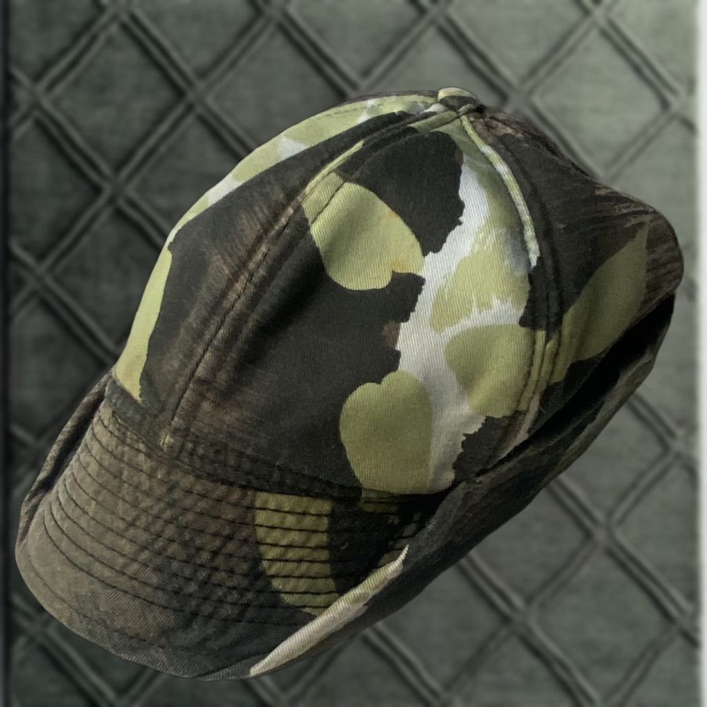 Vintage VINTAGE Hunting Camo Hat Cap Winter Unisex Adults M Camouflage Hunter Theme Mens/Womens Size ONE SIZE - 1 Thumbnail