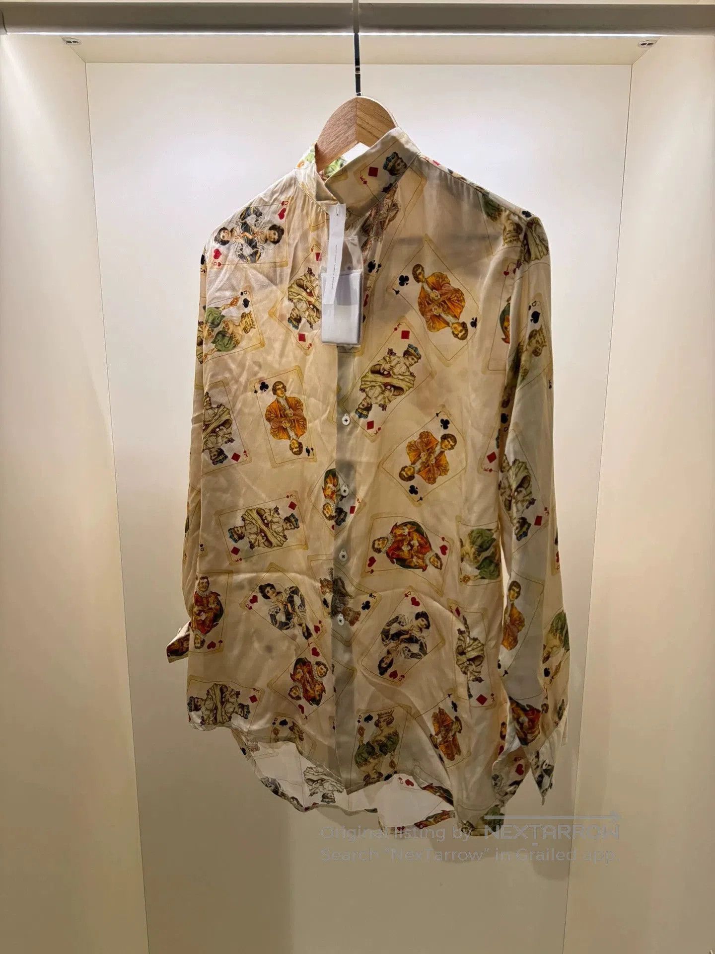 Geoffrey B. Small Beige XS Button. Size US XS / EU 42 / 0 - 1 Thumbnail