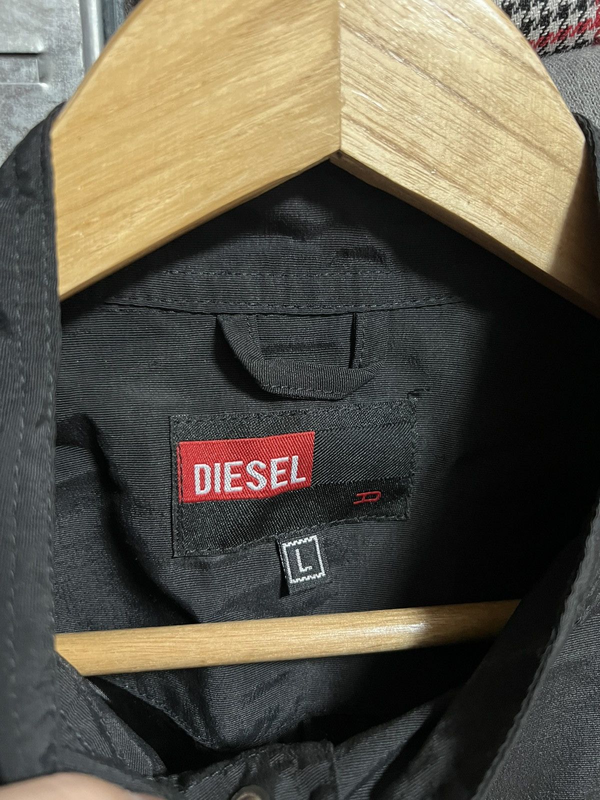 Diesel Vintage Diesel Big Logo Coach Full Zip Bomber Jacket Size L Size US L / EU 52-54 / 3 - 6 Thumbnail