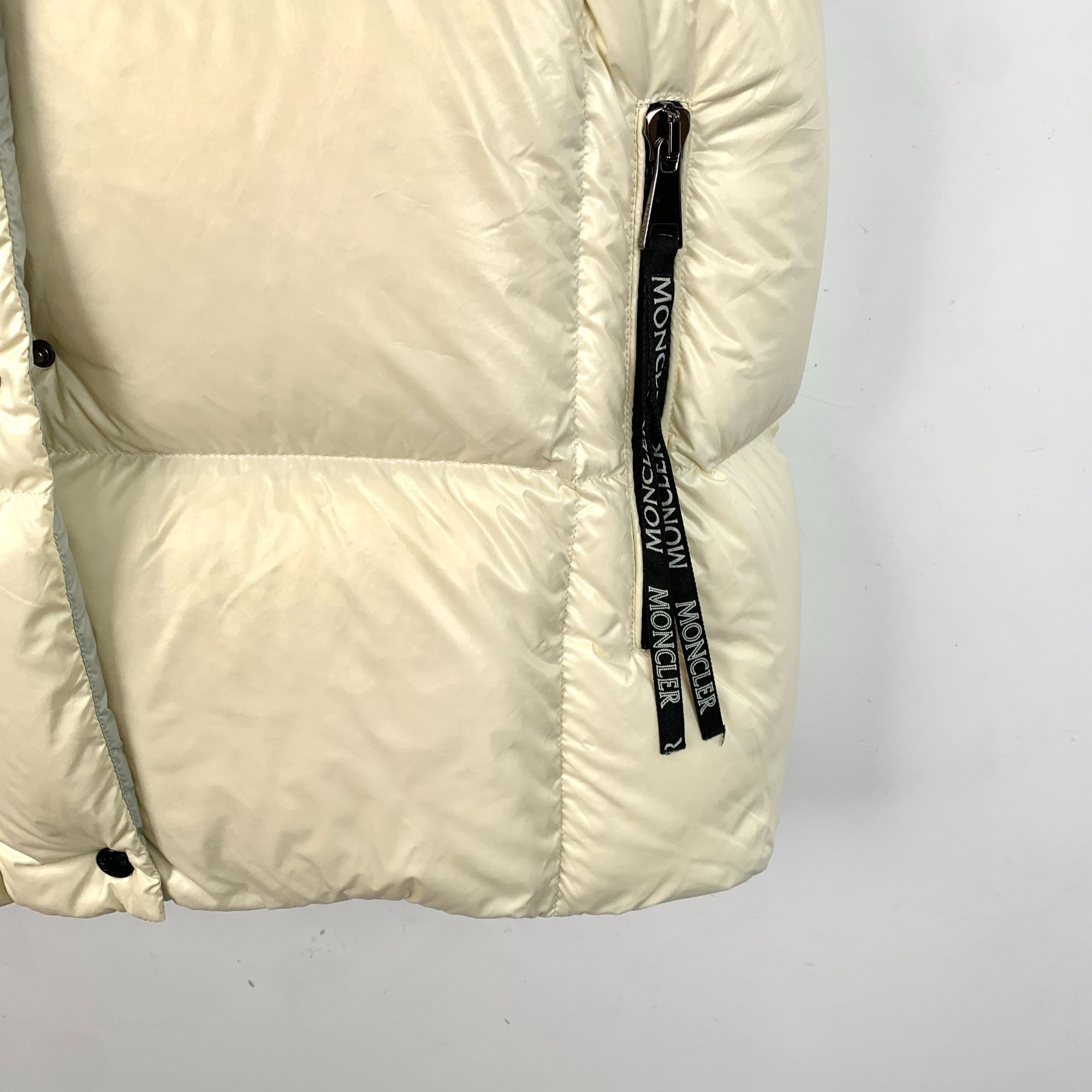 Moncler Moncler Beige Hooded Quilted Down Vest Luzule Series 22 Size Size L / US 10 / IT 46 - 14 Thumbnail