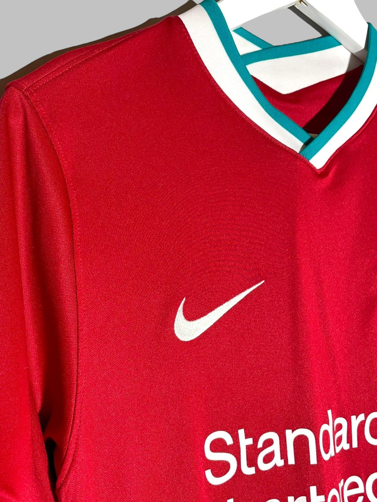 Nike #66 Alexander Arnold Liverpool Nike 2020/21 Home Jersey Size US S / EU 44-46 / 1 - 3 Thumbnail