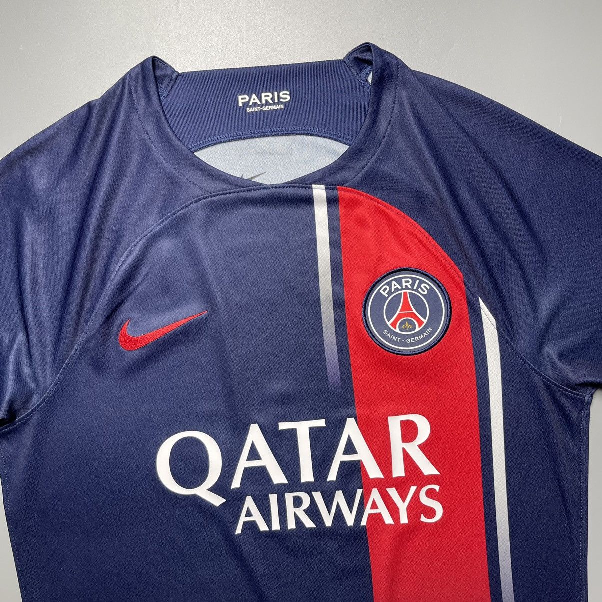 Vintage PSG NIKE 2023/2024 FOOTBALL SOCCER HOME JERSEY #10 DEMBELE Size US S / EU 44-46 / 1 - 4 Thumbnail