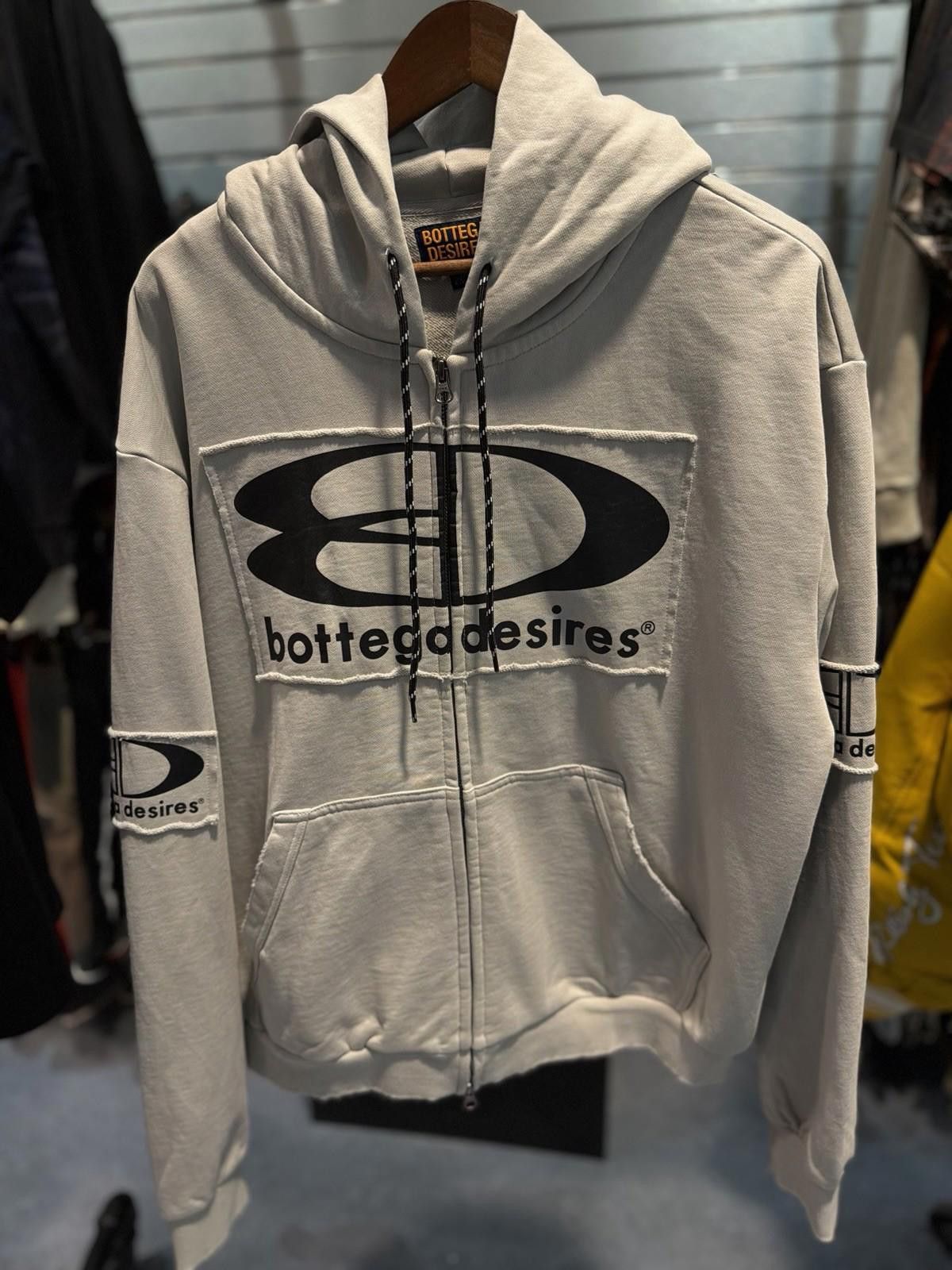 Bottega Desires Bottega Desires Grey Zip-Up Hoodie Brand New Size (XXL) Size US XXL / EU 58 / 5 - 3 Thumbnail