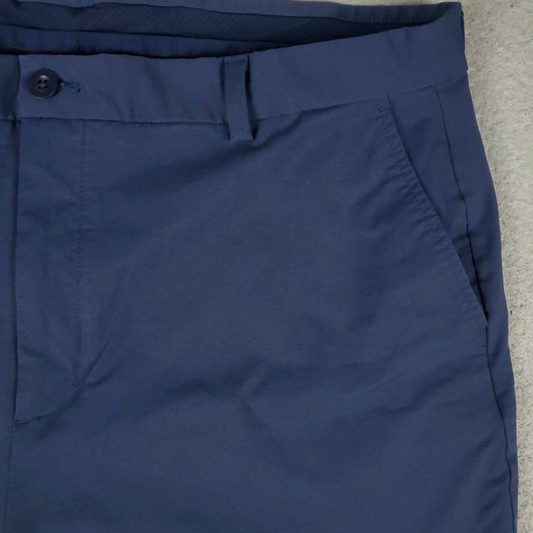 Vineyard Vines Vineyard Vines Shorts Mens 40 Blue Chino Flat Front Stretch On The Go Casual Business Travel Workwear Logo Regular Size 40 Men Blue Size US 40 / EU 56 - 3 Thumbnail