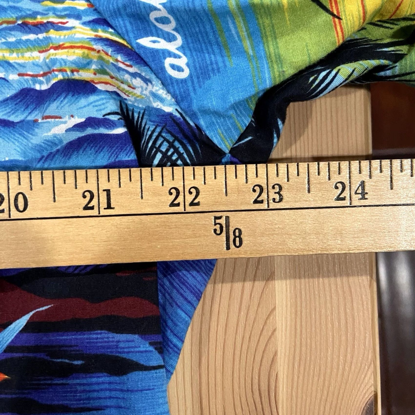 Vintage VINTAGE ROYAL CREATIONS HAWAIIAN SHIRT Button-Up Short Sleeve XL Blue MenUS Size US XL / EU 56 / 4 - 5 Thumbnail