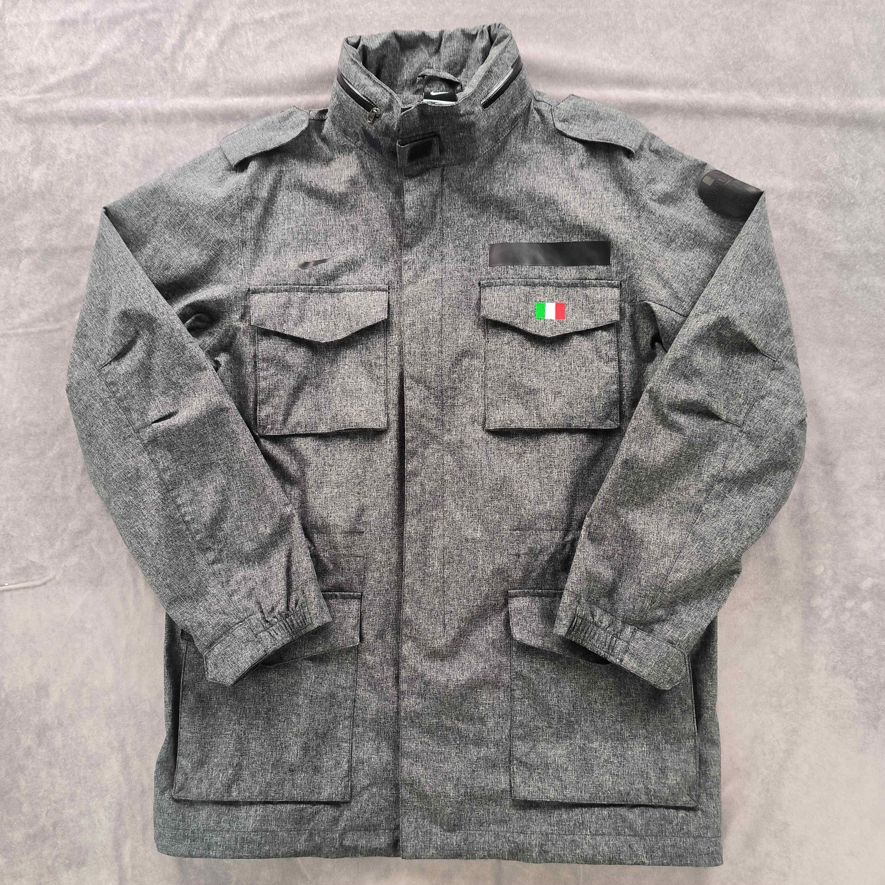 Nike Juventus 2011-12 Nike M65 football Tech jacket size M Size US M / EU 48-50 / 2 - 1 Thumbnail