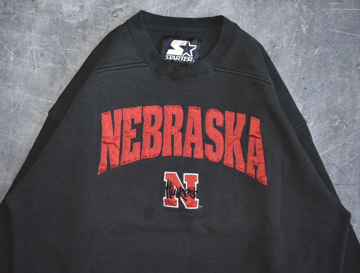 Starter × Vintage Vintage 90s Nebraska Cornhuskers Starter Sweatshirt (XL) Size US XL / EU 56 / 4 - 2 Thumbnail