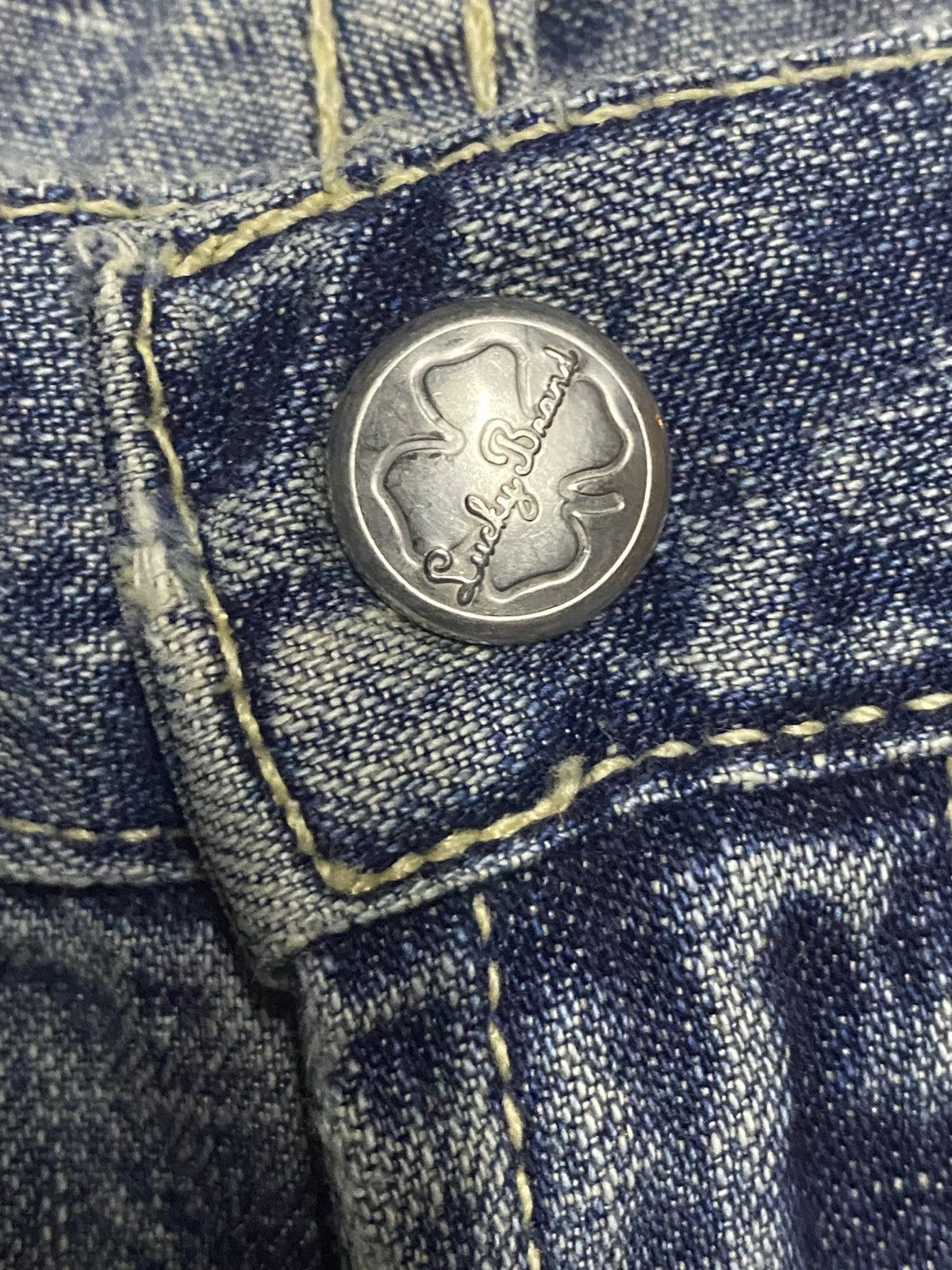Lucky Brand Vintage Lucky Brand Dungaree Light Wash Flare Jeans Size US 29 - 10 Thumbnail