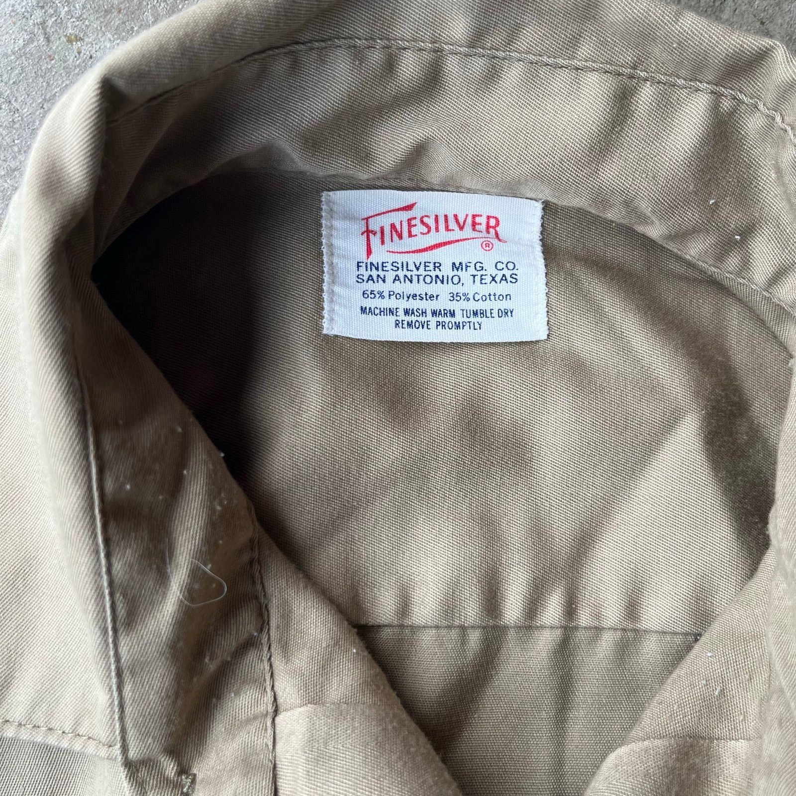Vintage VINTAGE KOREAN WAR BEIGE MEDIUM BUTTON UP SHIRT Size US M / EU 48-50 / 2 - 2 Thumbnail