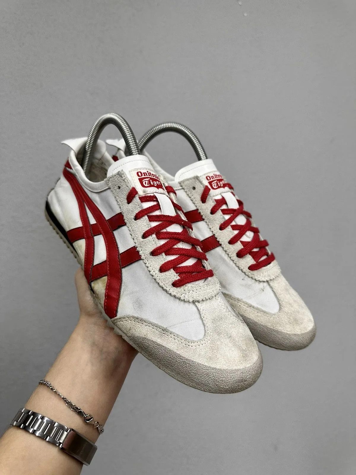 Vintage Vintage Asics Tiger Onitsuka Shoes Y2K Style Yellow Mexico Size US 9 / EU 42 - 1 Thumbnail
