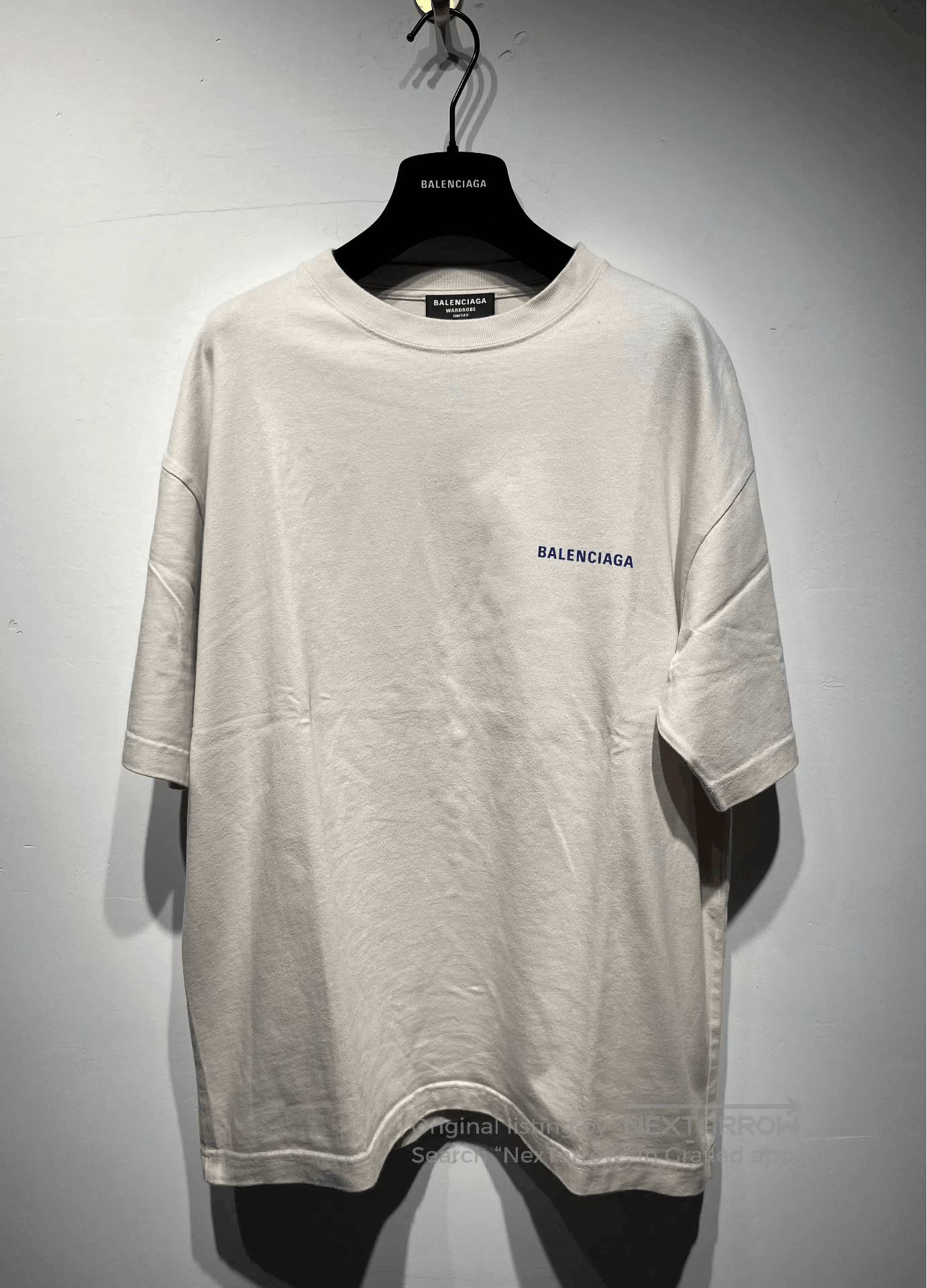 Balenciaga balenciaga beige logo short sleeve t-shirt. Size US XS / EU 42 / 0 - 1 Thumbnail