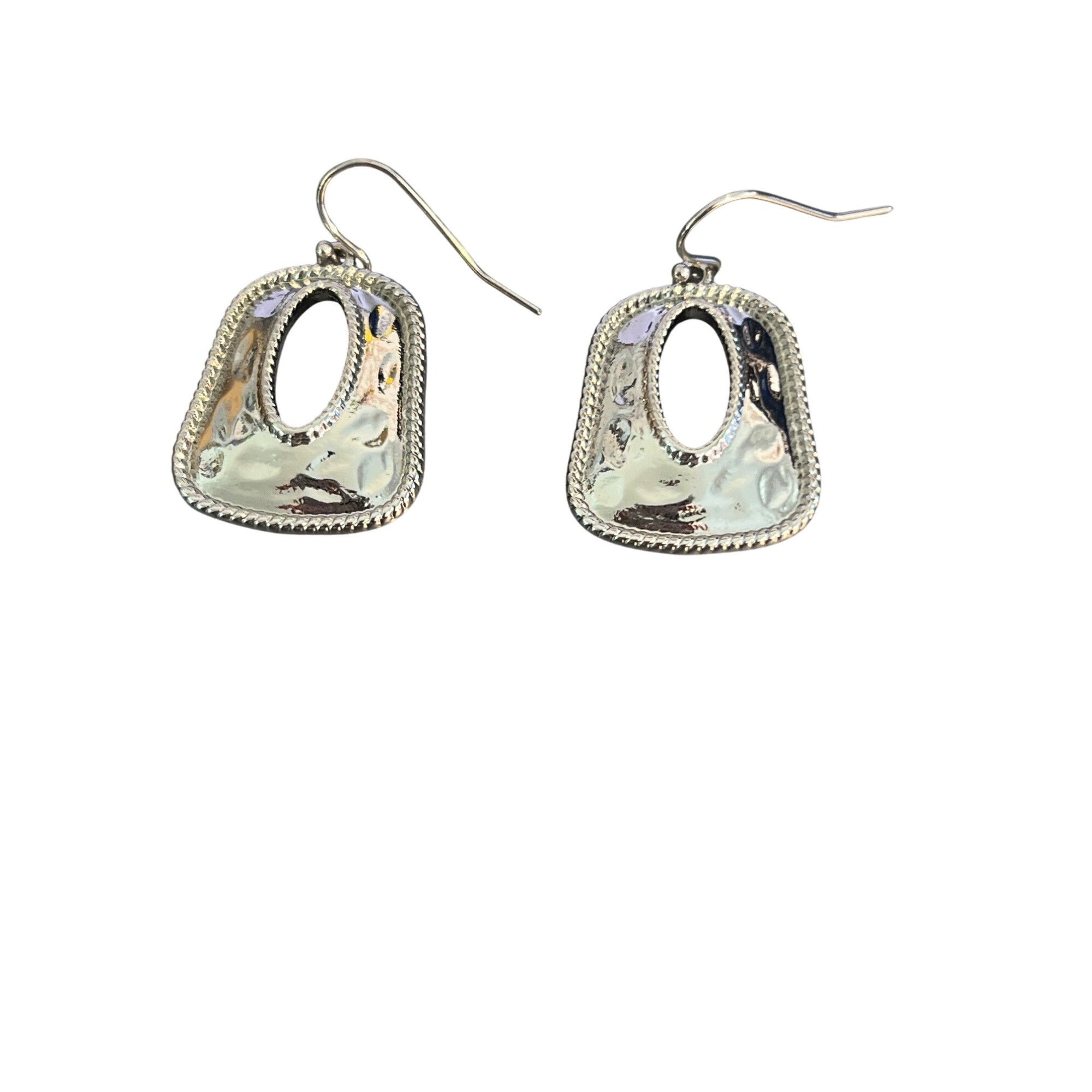 Other Silver Tone Hammered Dangle Earrings Open Twist Rope Edge Ho Size ONE SIZE - 3 Thumbnail