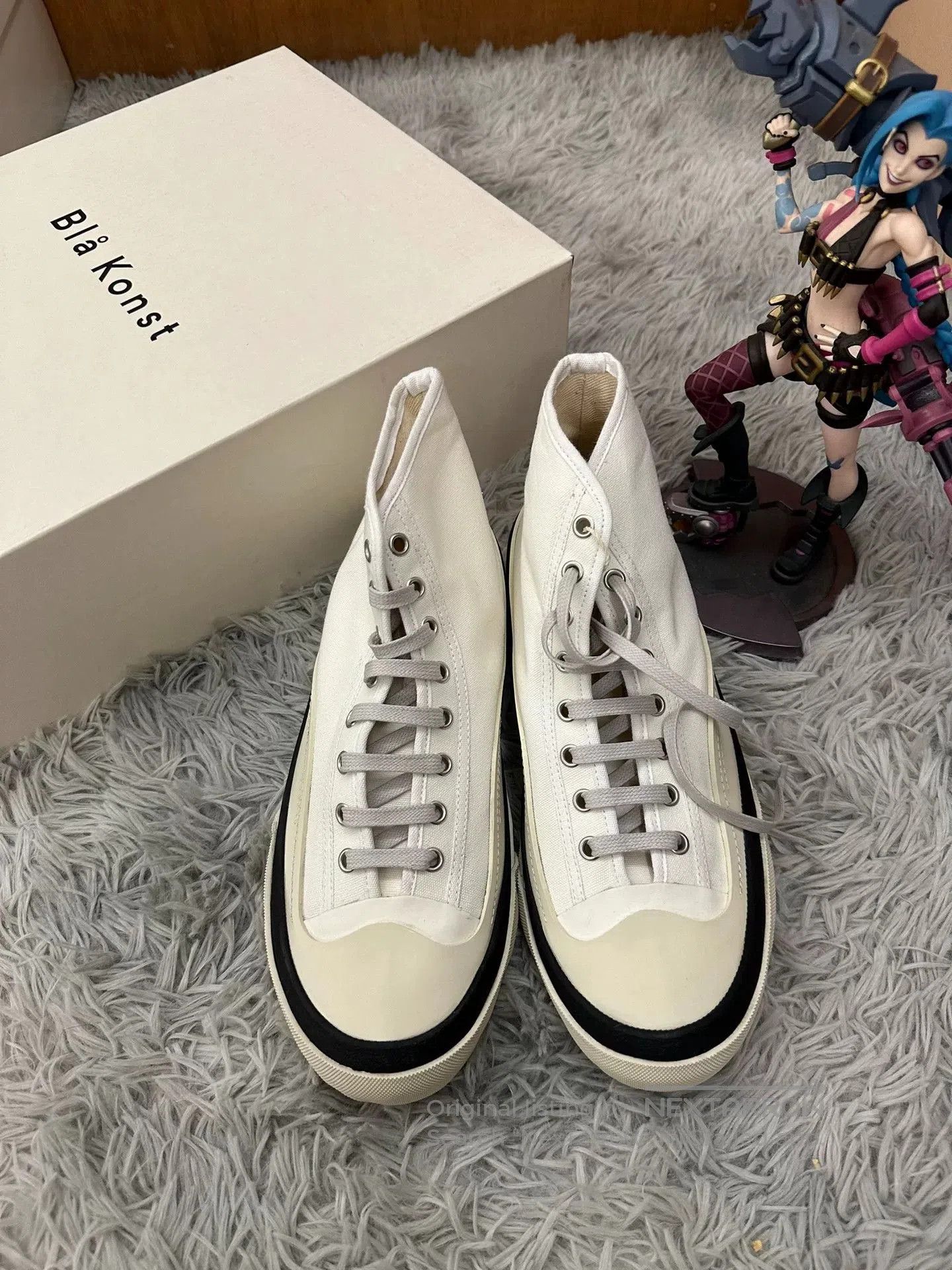 Acne Studios Acne Studios Smiley White Sneakers. Size US 9 / EU 42 - 2 Thumbnail