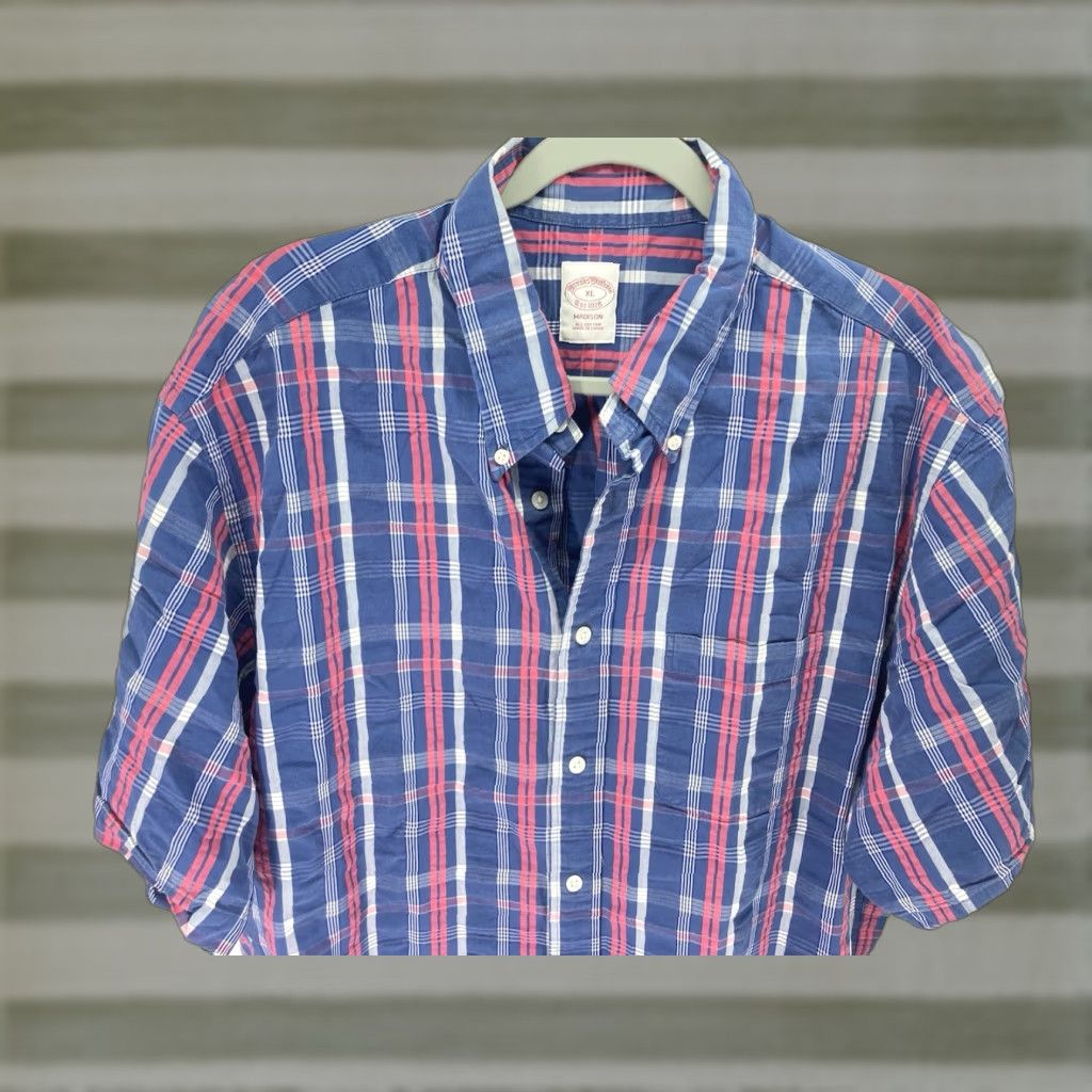 Brooks Brothers Brooks Brothers Madison Camp Shirt Men XL Blue Pink Stripe Button Short Sleeve Shirt Size US XL / EU 56 / 4 - 1 Thumbnail