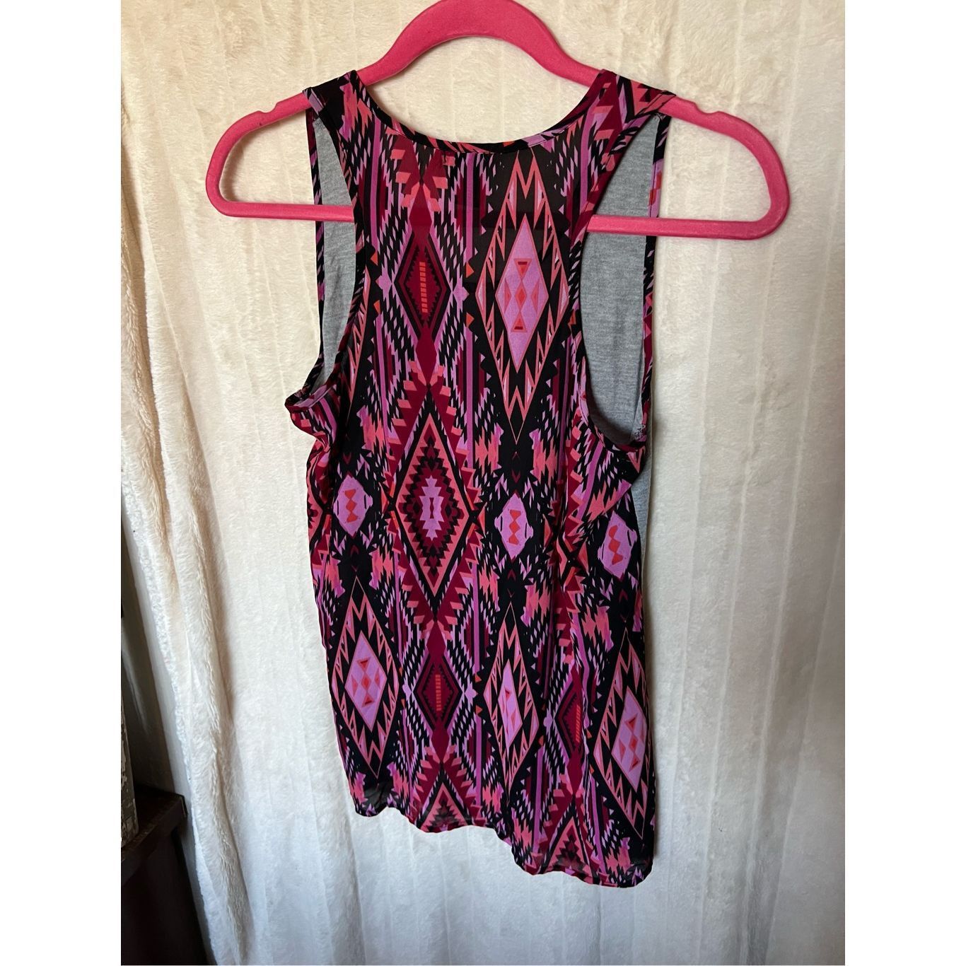 rue21 Rue 21 Grey & Patterned Tank Top Woman’s Size Medium Size M / US 6-8 / IT 42-44 - 5 Thumbnail