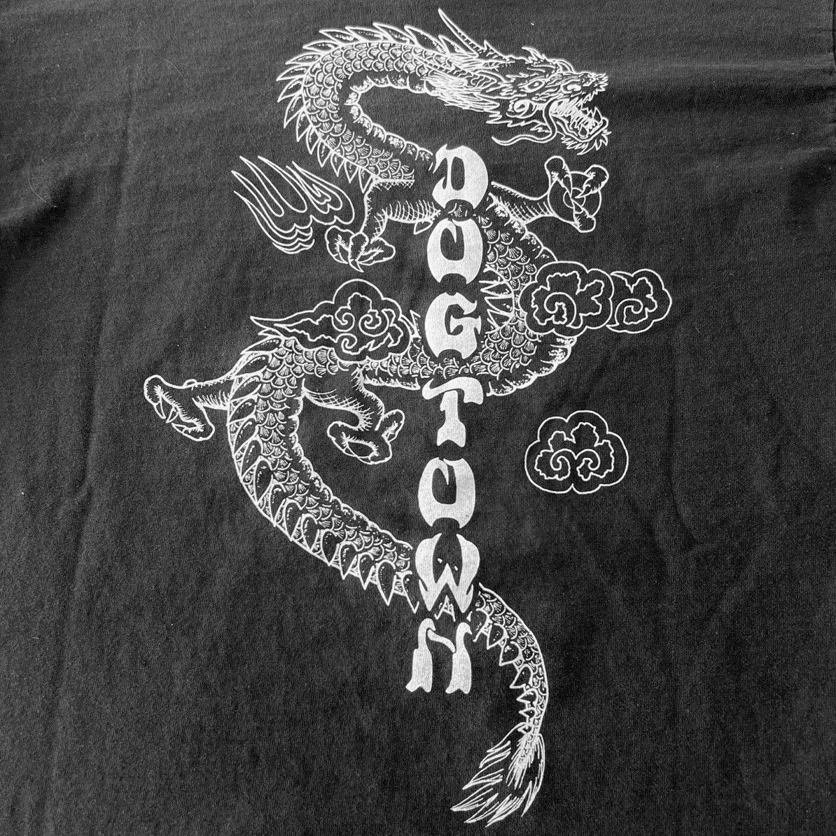 Dogtown 🐉 VINTAGE BLACK DRAGON TEE - DOGTOWN VENICE JAPANESE STYLE Size US XL / EU 56 / 4 - 7 Thumbnail