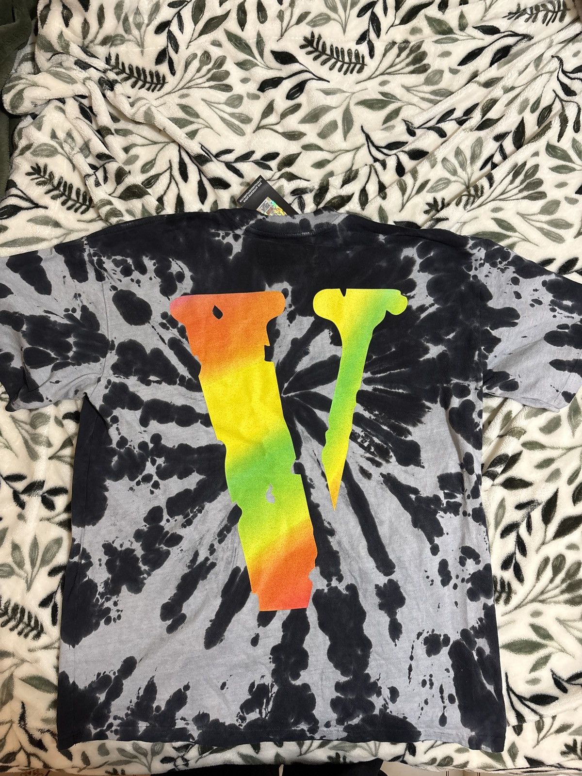 Vlone Vlone Tie Dye Multicolor Shirt Size US L / EU 52-54 / 3 - 1 Thumbnail