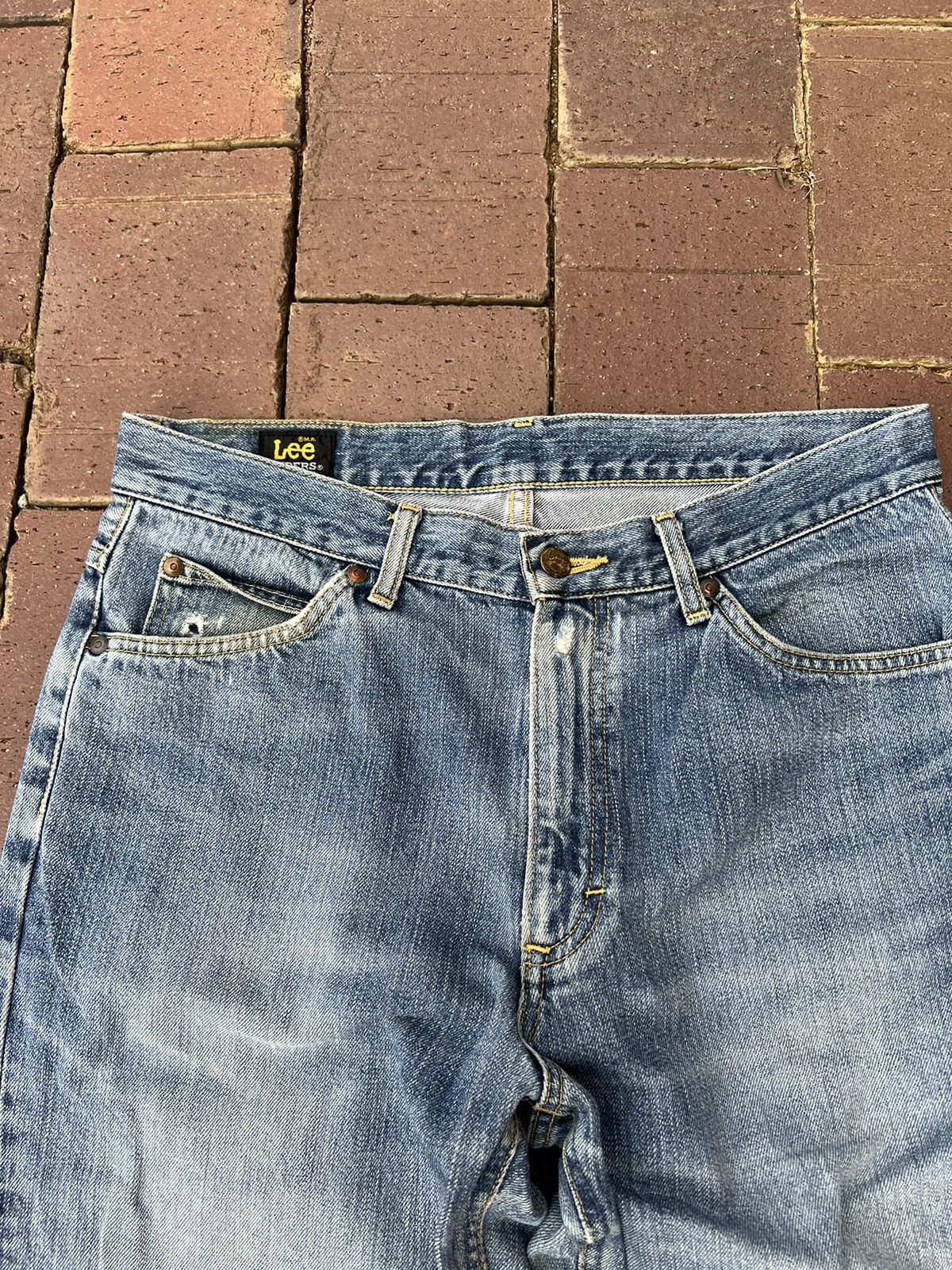 Japanese Brand × Lee VTG LEE RIDERS DISTRESSED JEANS VERY RARE Size US 31 - 6 Thumbnail