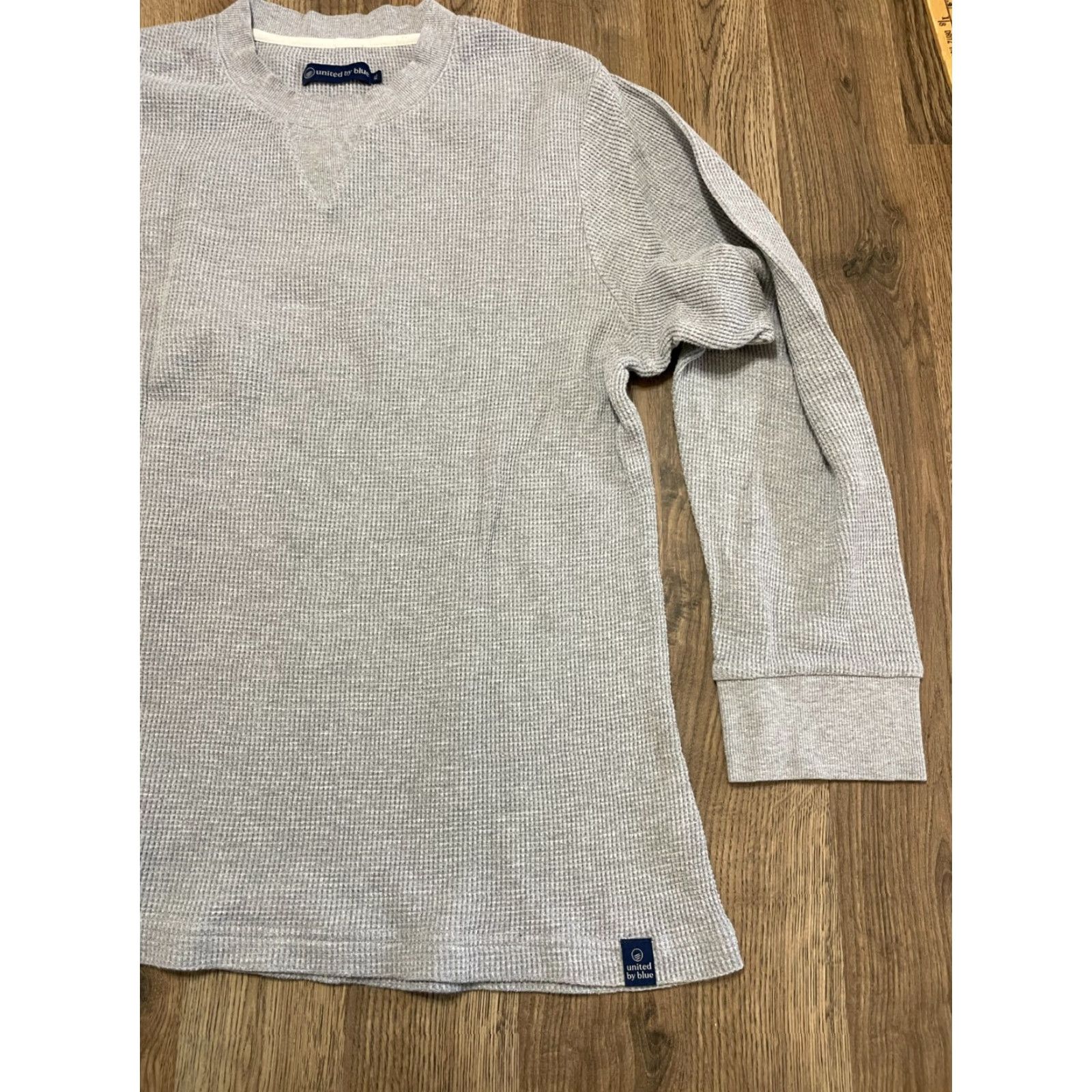 Vintage United by Blue Shirt Men L Gray Long Sleeve T-Shirt Regular Vintage No Size US L / EU 52-54 / 3 - 4 Thumbnail