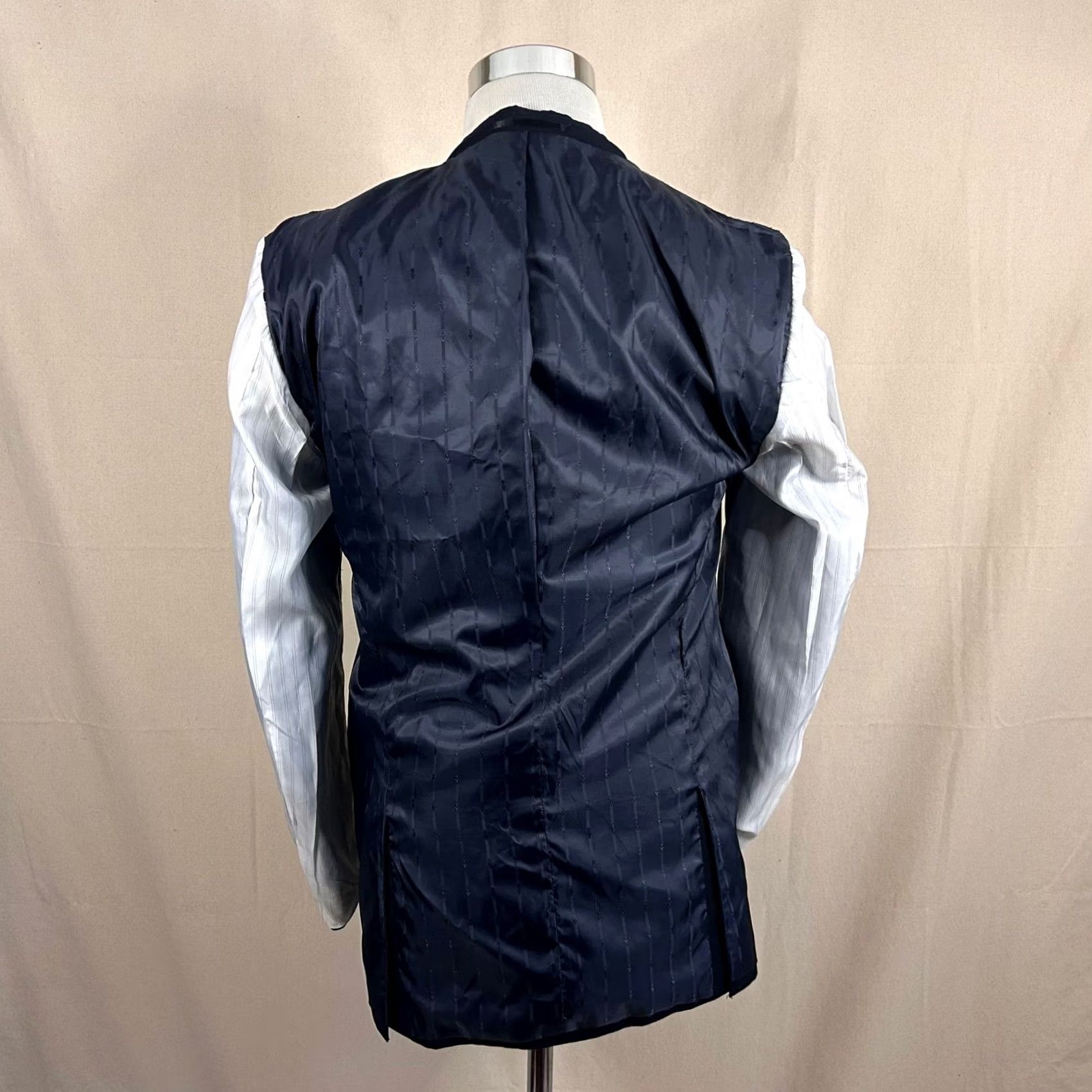 Doublet Combatant Gentlemen Sport Coat 40L 100% Wool Navy Blue Two Button Double Vented Size US XXS / EU 40 - 8 Thumbnail