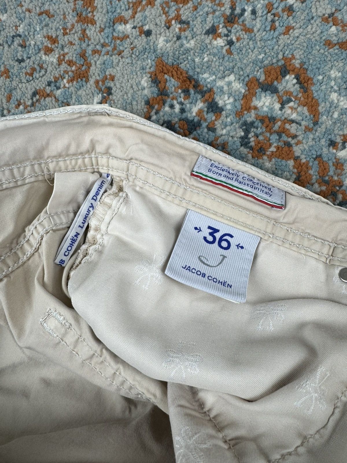 Jacob Cohen Jacob Cohen chinos shorts basic essential designer grisch Size US 36 / EU 52 - 14 Thumbnail