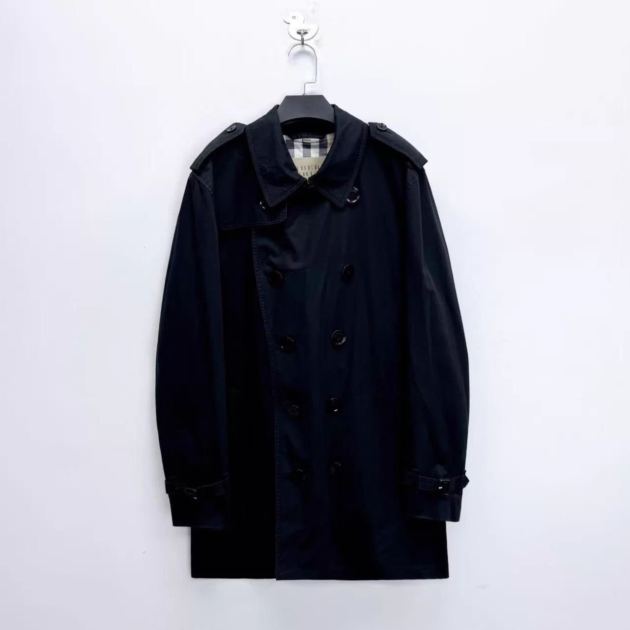 Burberry Black Trench Coat with Double Breasted Design Size US L / EU 52-54 / 3 - 1 Thumbnail