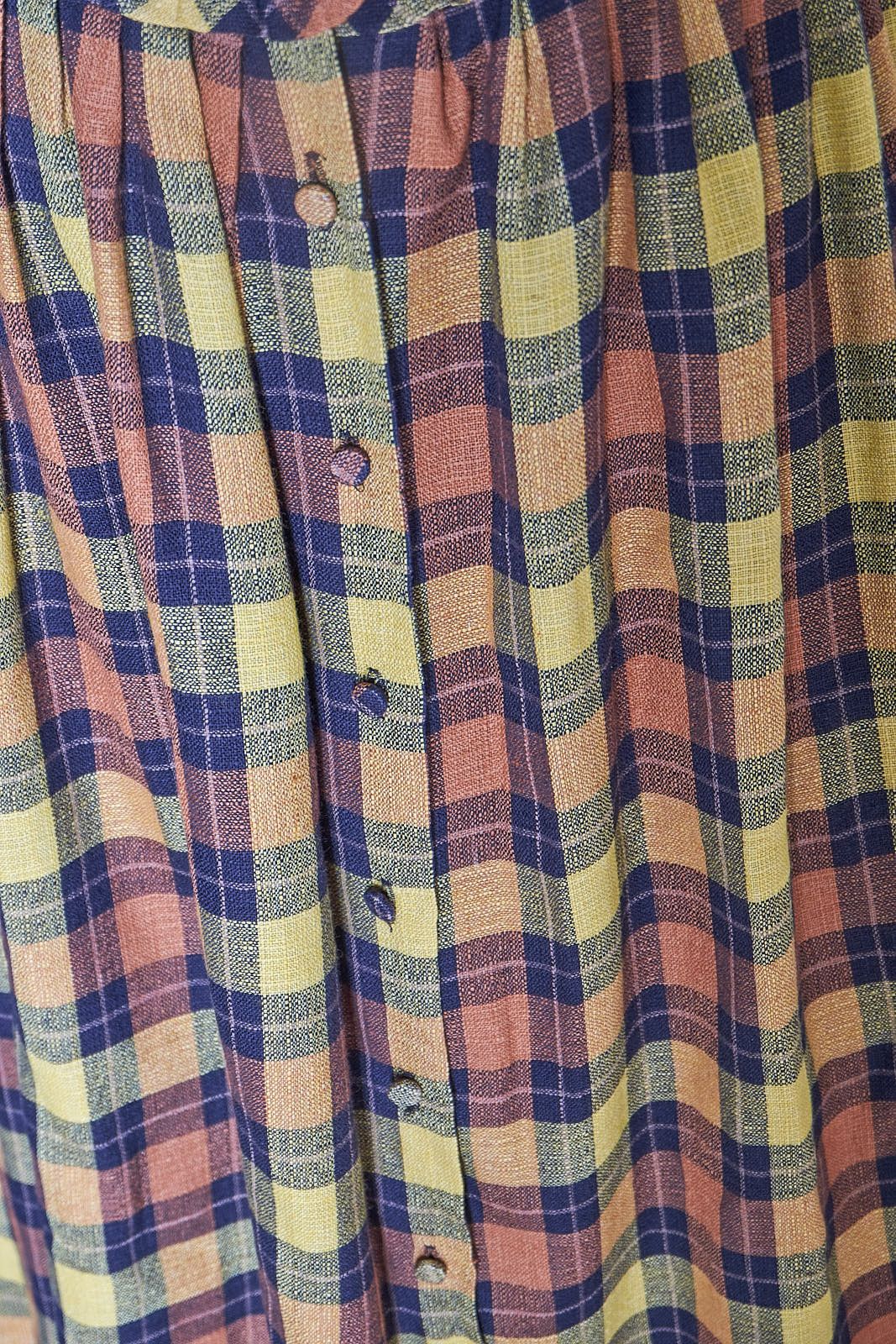Vintage 1980s Ruffle Waist Plaid Golden Button Up Skirt Size 28" / US 6 / IT 42 - 7 Thumbnail