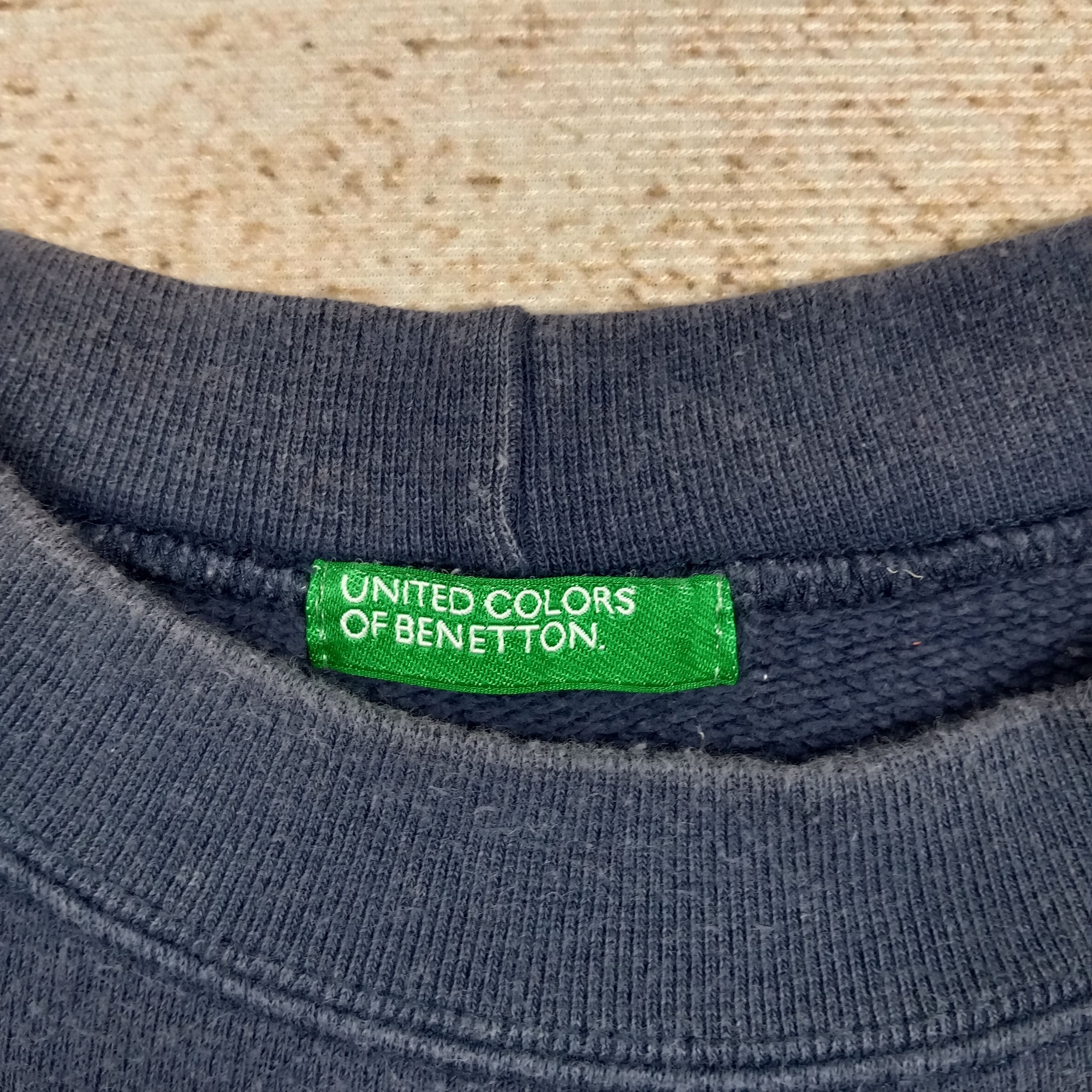Benetton United Colors of Benetton Baggy Sweatshirt C291N20 Size US XL / EU 56 / 4 - 3 Thumbnail