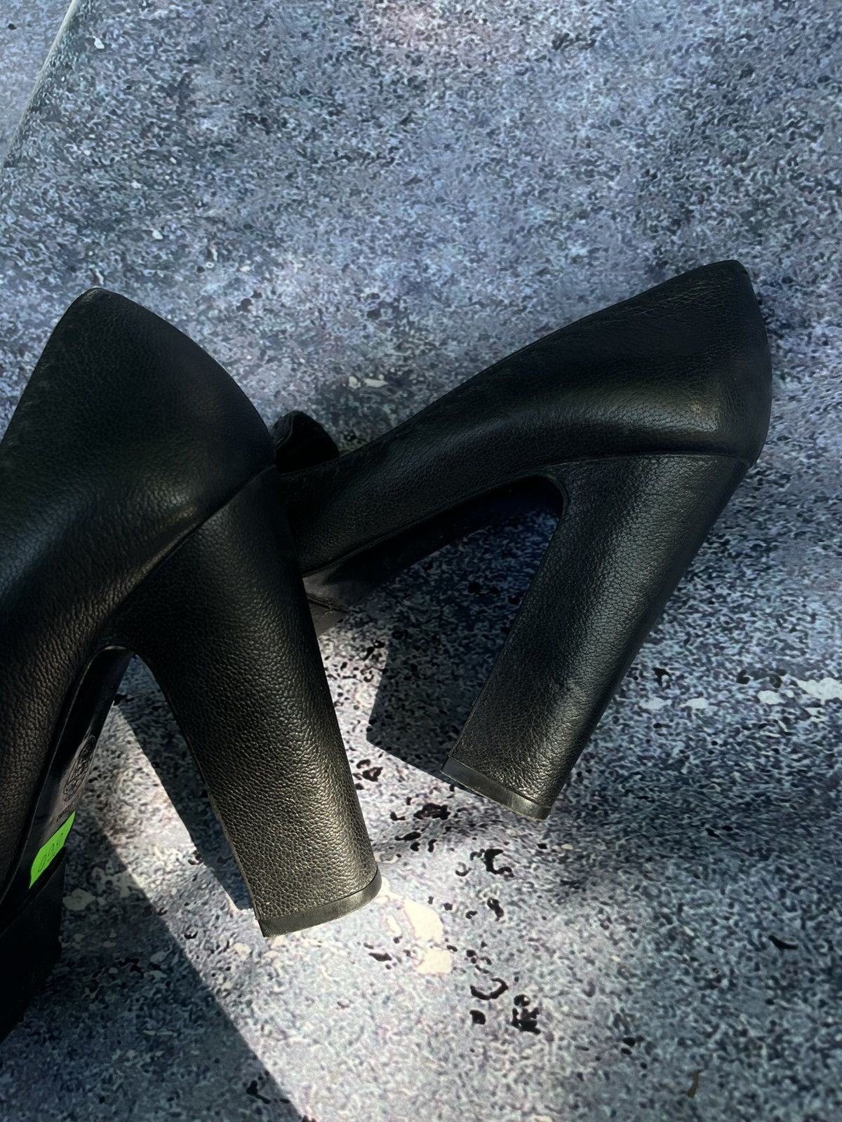 Genuine Leather RARE❗️ VERSACE MEDUSA LEATHER HEELS Boots Court Shoes Pumps Size US 7 / IT 37 - 5 Thumbnail