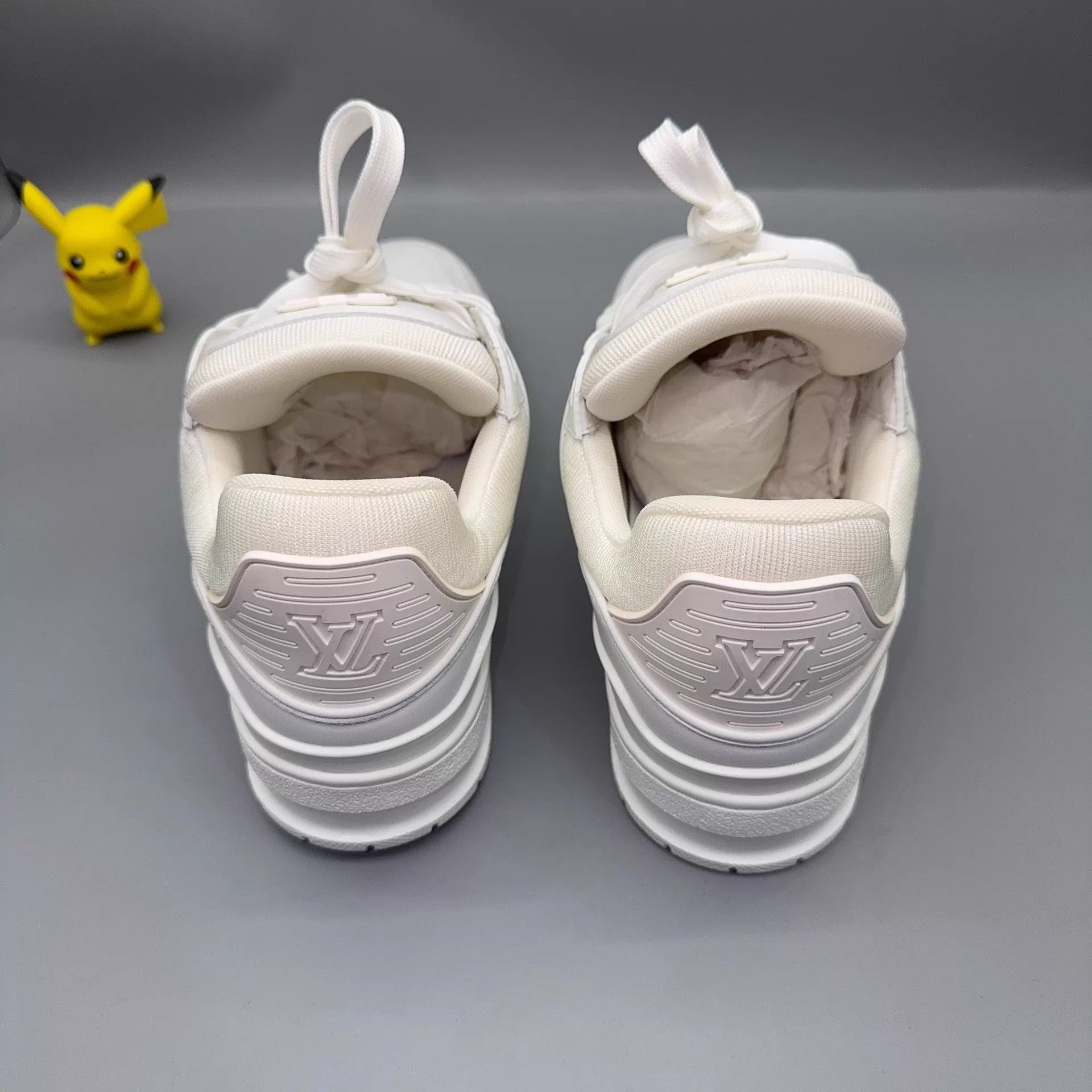Louis Vuitton LOUIS VUITTON Trainer White 39.5 Size US 6.5 / EU 39-40 - 3 Thumbnail