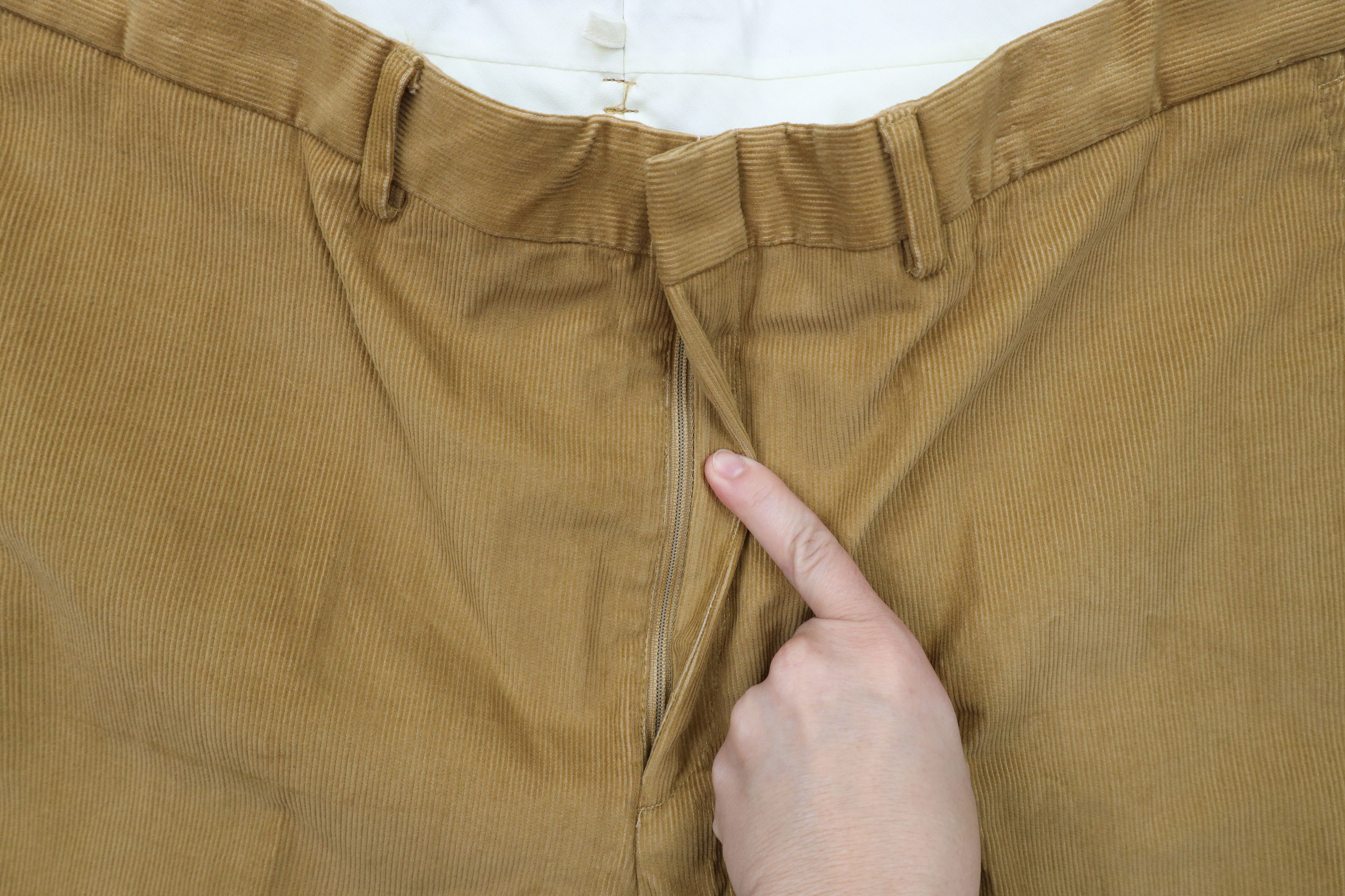 Lands' End × Vintage Vintage 90s Lands End Wide Leg Corduroy Chino Pants Beige Size US 40 / EU 56 - 5 Thumbnail