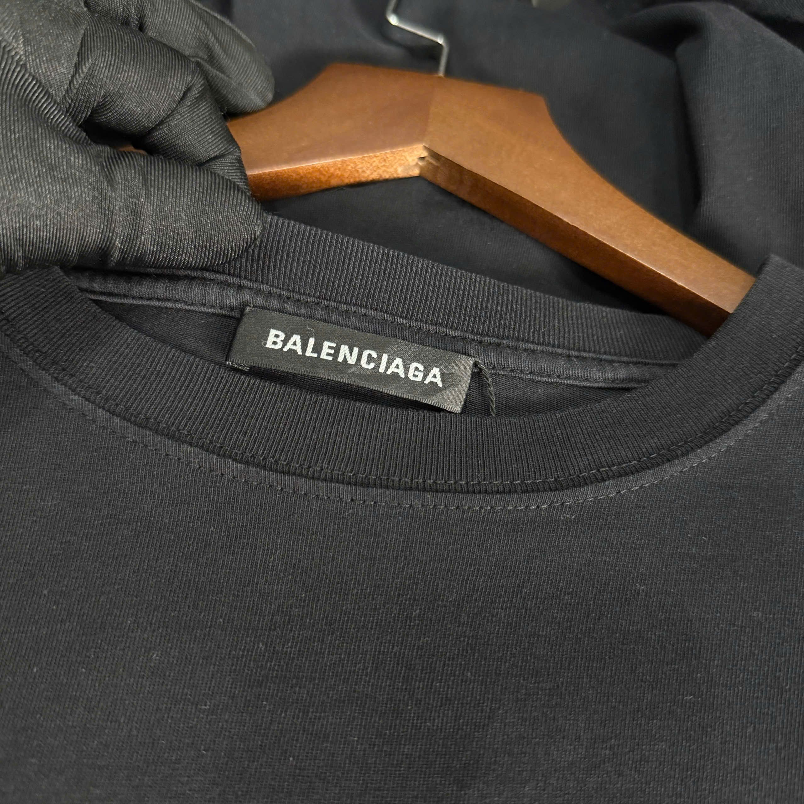 Balenciaga BLENCIAGA T SHIRT Size US M / EU 48-50 / 2 - 7 Thumbnail