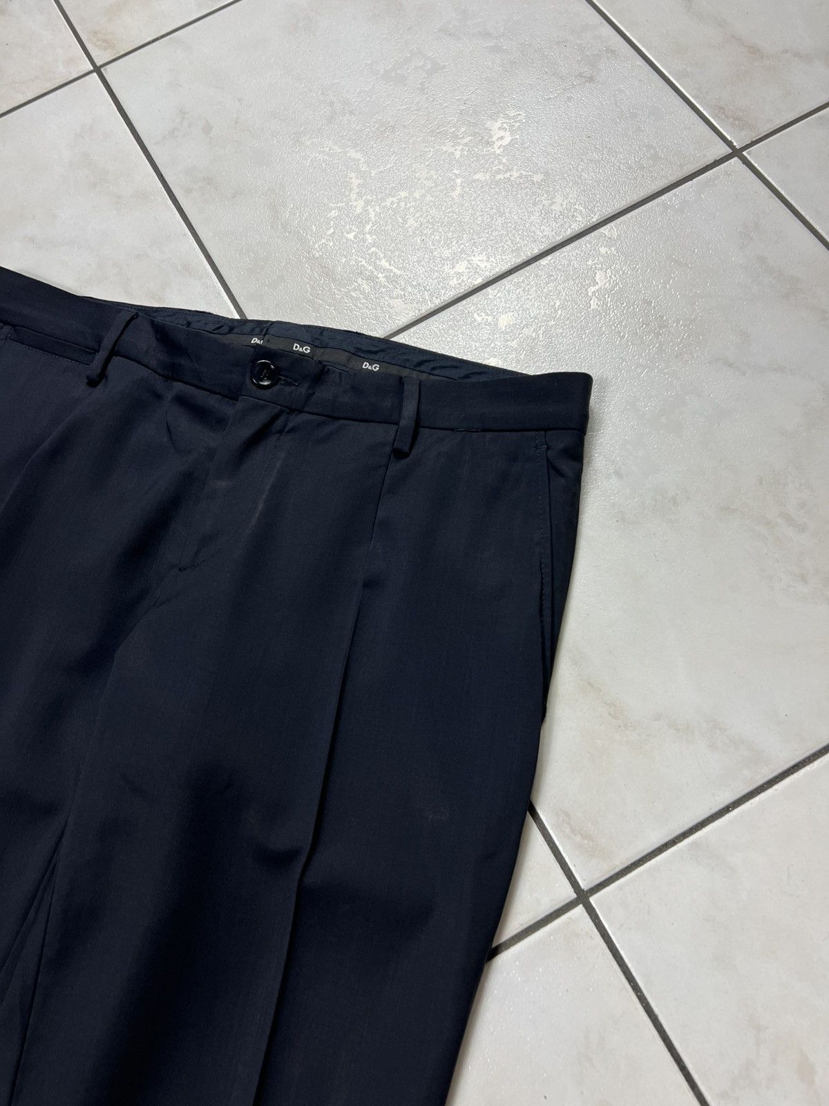 Dolce & Gabbana Dolce&Gabbana classic wool dark navy creased old money pants Size US 32 / EU 48 - 9 Thumbnail