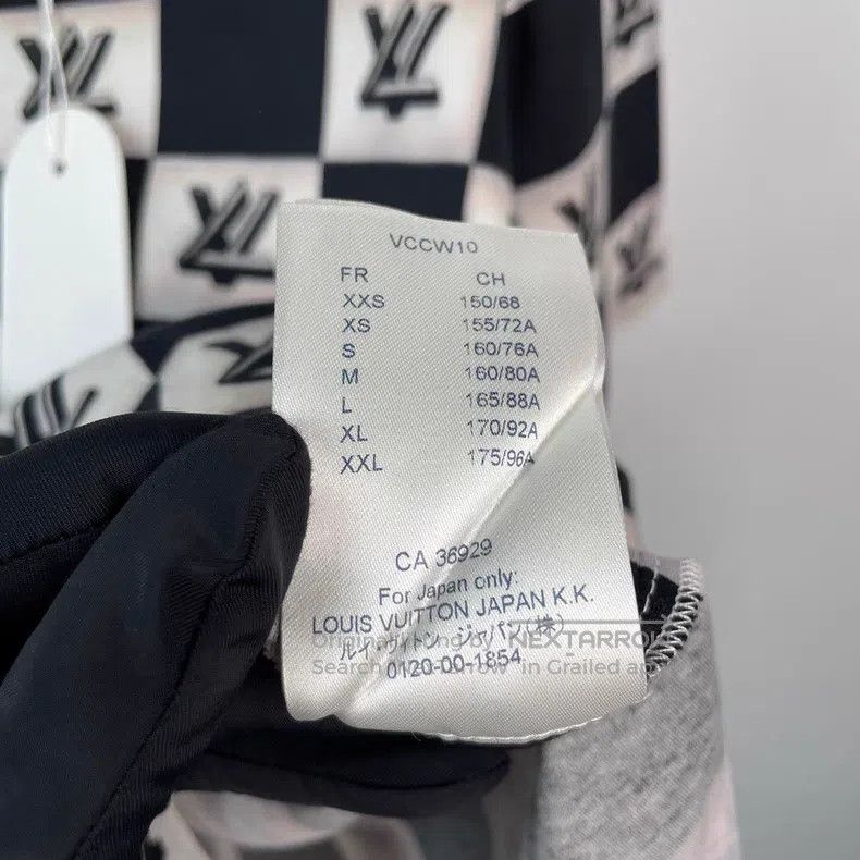 Louis Vuitton Louis Vuitton Black and white checkerboard short sleeve T- Size US S / EU 44-46 / 1 - 8 Thumbnail
