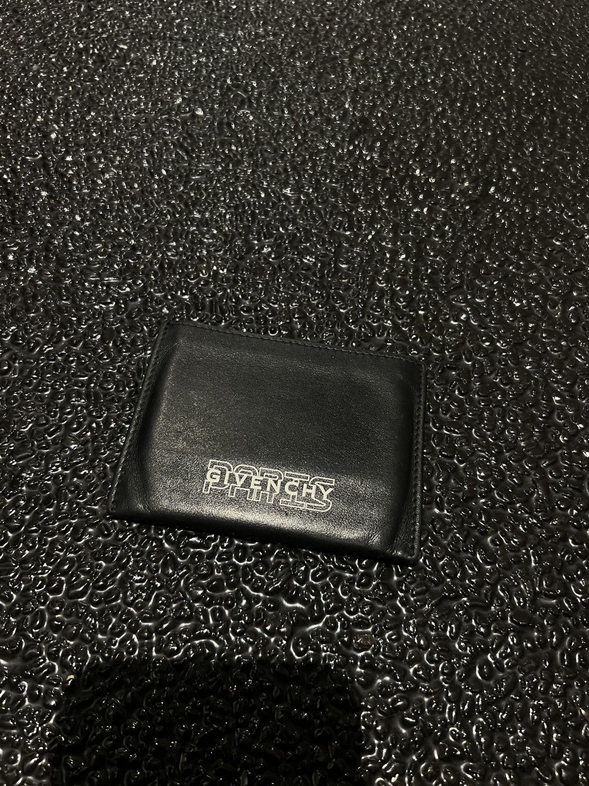 Givenchy Givenchy Chito Wallet | Grailed