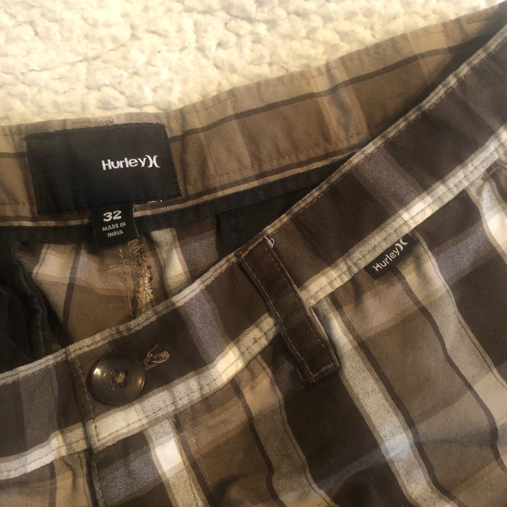 Hurley Hurley Mens Casual Shorts Brown Plaid Flat Front Size 32 Shorts Mens Brown Plaid Casual Beach 32 Size US 32 / EU 48 - 3 Thumbnail