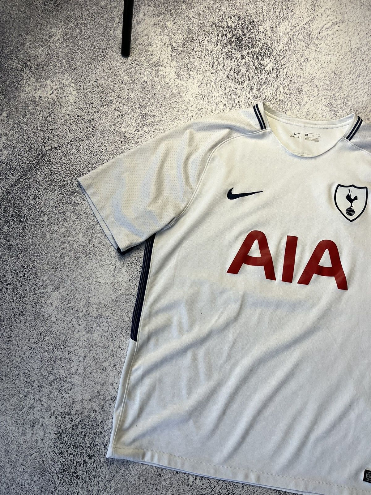 Nike TOTTENHAM HOTSPUR 2017/2018 HOME FOOTBALL SHIRT NIKE Size US XL / EU 56 / 4 - 2 Thumbnail