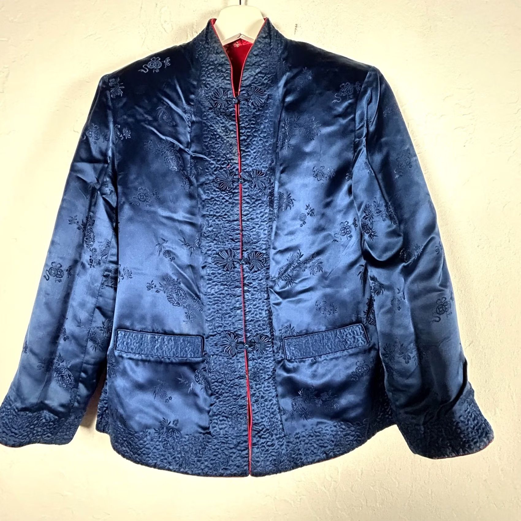 Vintage Peony Brand Women's Reversible Quilted Jacket 34 Jacquard Red Floral Silk Chinese Long Sleeve Jacket Womens Size XXS / US 00 / IT 34 - 3 Thumbnail